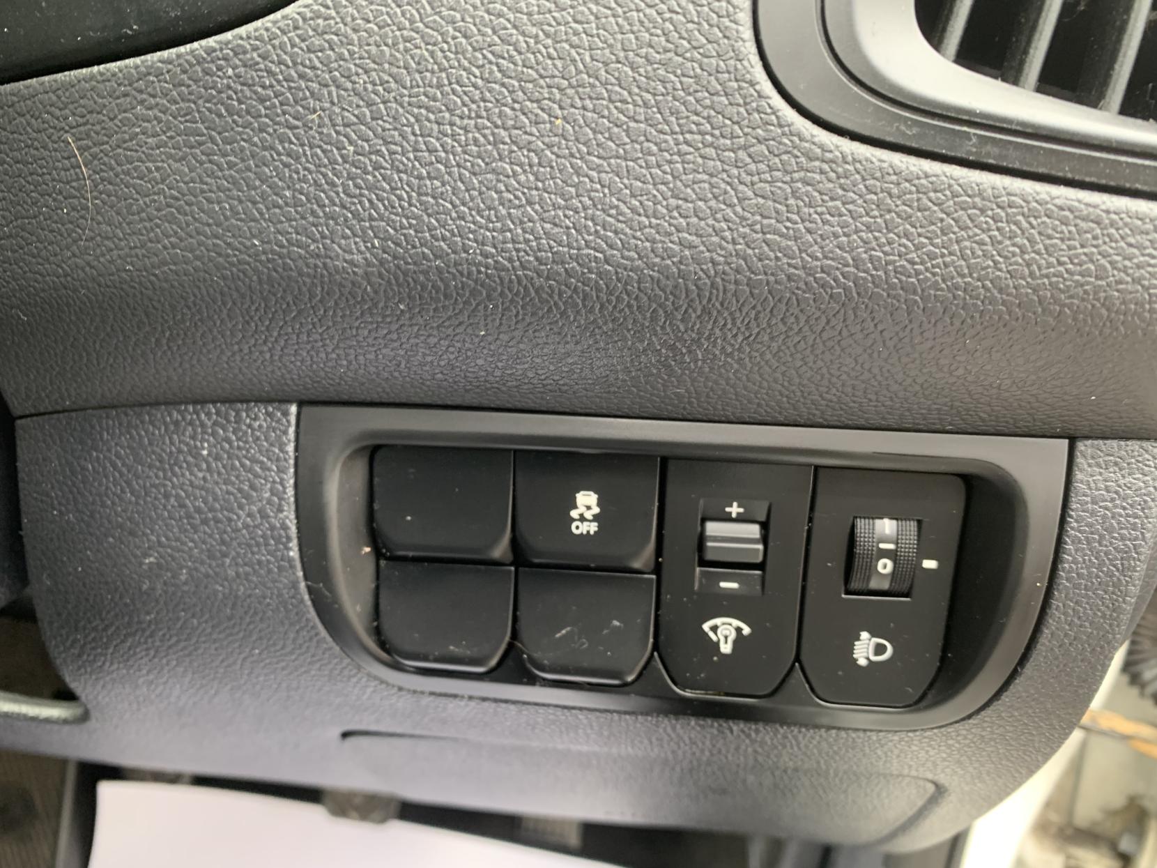 Kia Rio 1.25 1 Air Hatchback 5dr Petrol Manual Euro 5 (84 bhp)