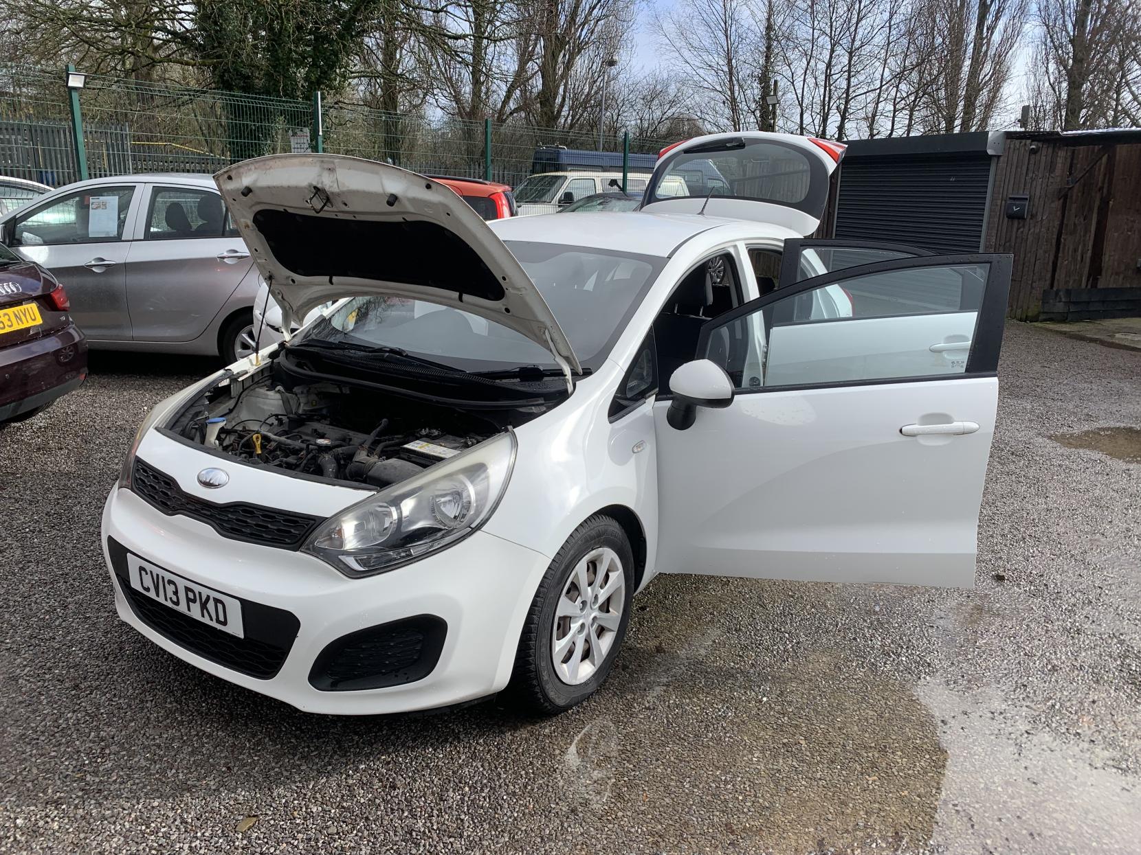 Kia Rio 1.25 1 Air Hatchback 5dr Petrol Manual Euro 5 (84 bhp)