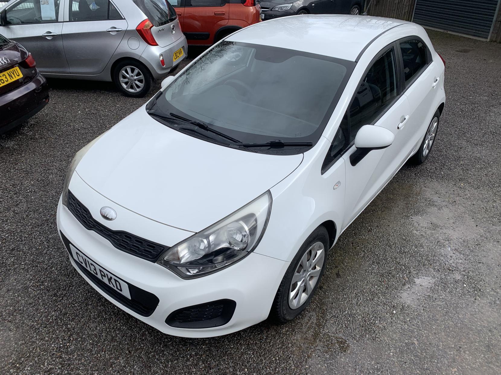 Kia Rio 1.25 1 Air Hatchback 5dr Petrol Manual Euro 5 (84 bhp)