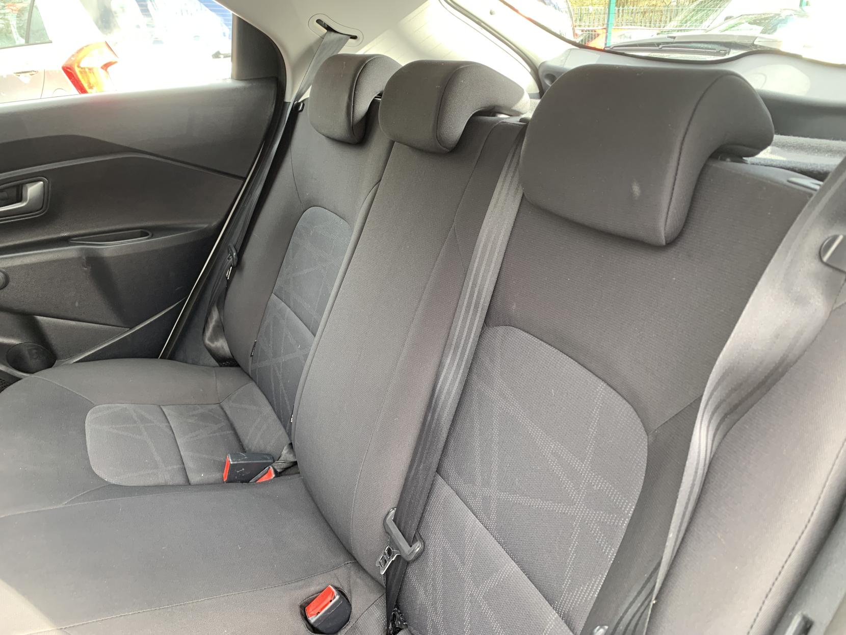 Kia Rio 1.25 1 Air Hatchback 5dr Petrol Manual Euro 5 (84 bhp)