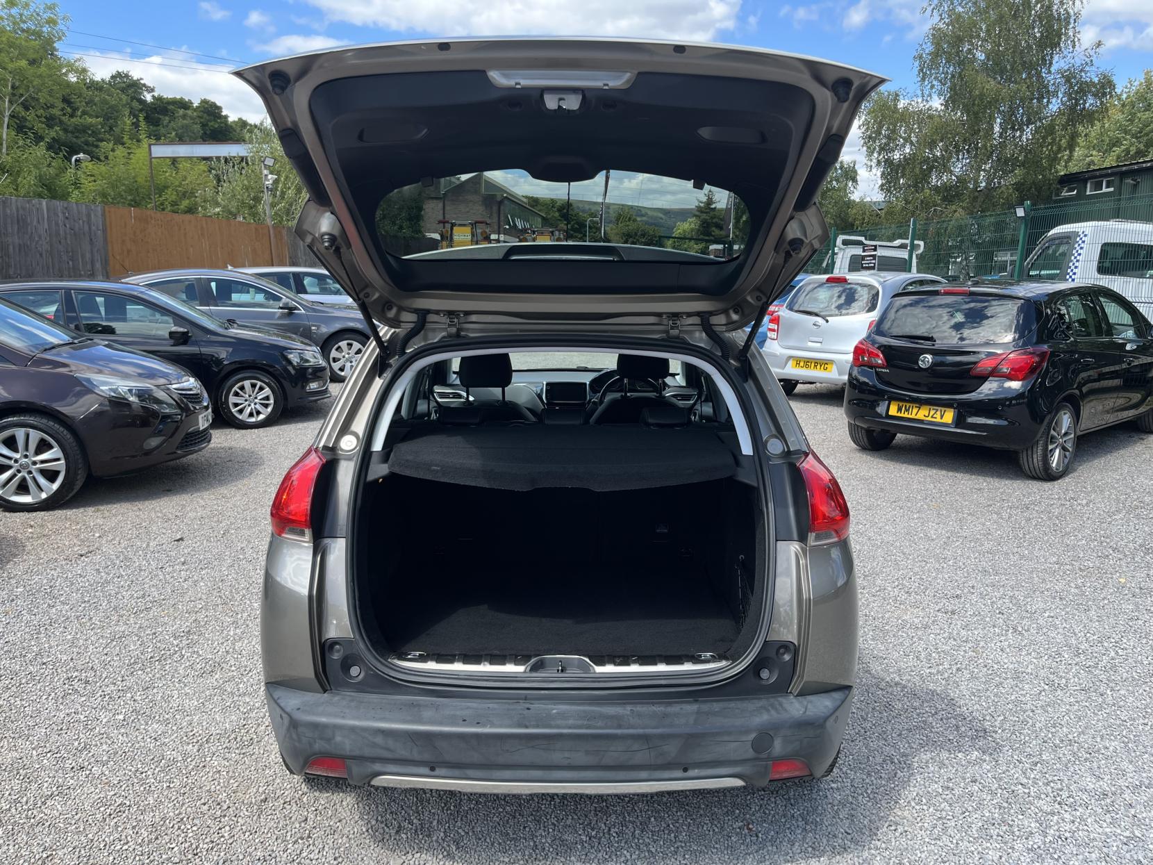 2016 00 PEUGEOT 2008