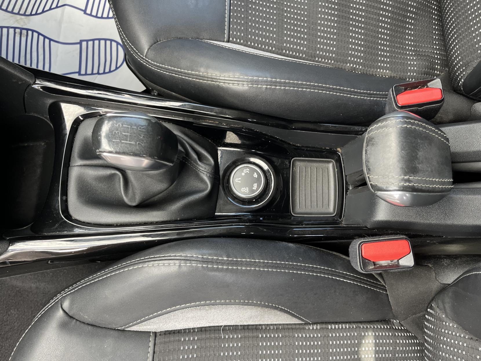 2016 00 PEUGEOT 2008