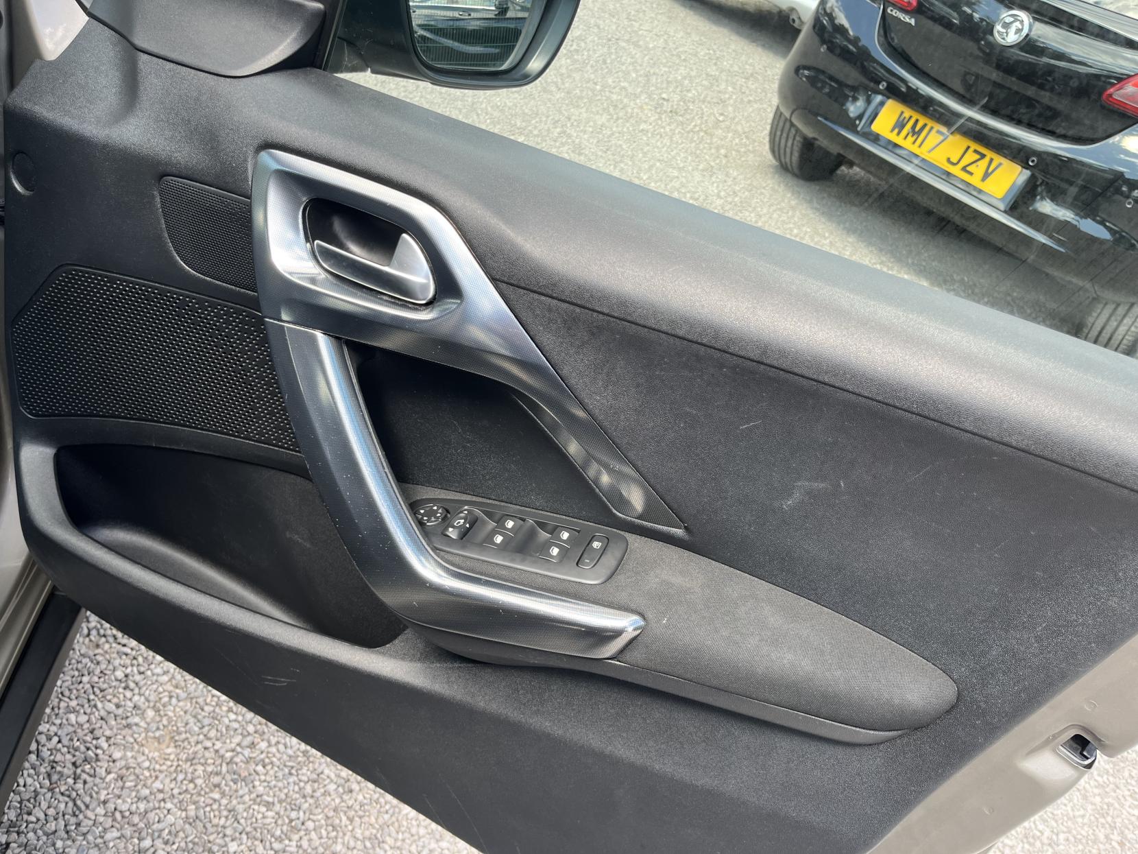 2016 00 PEUGEOT 2008