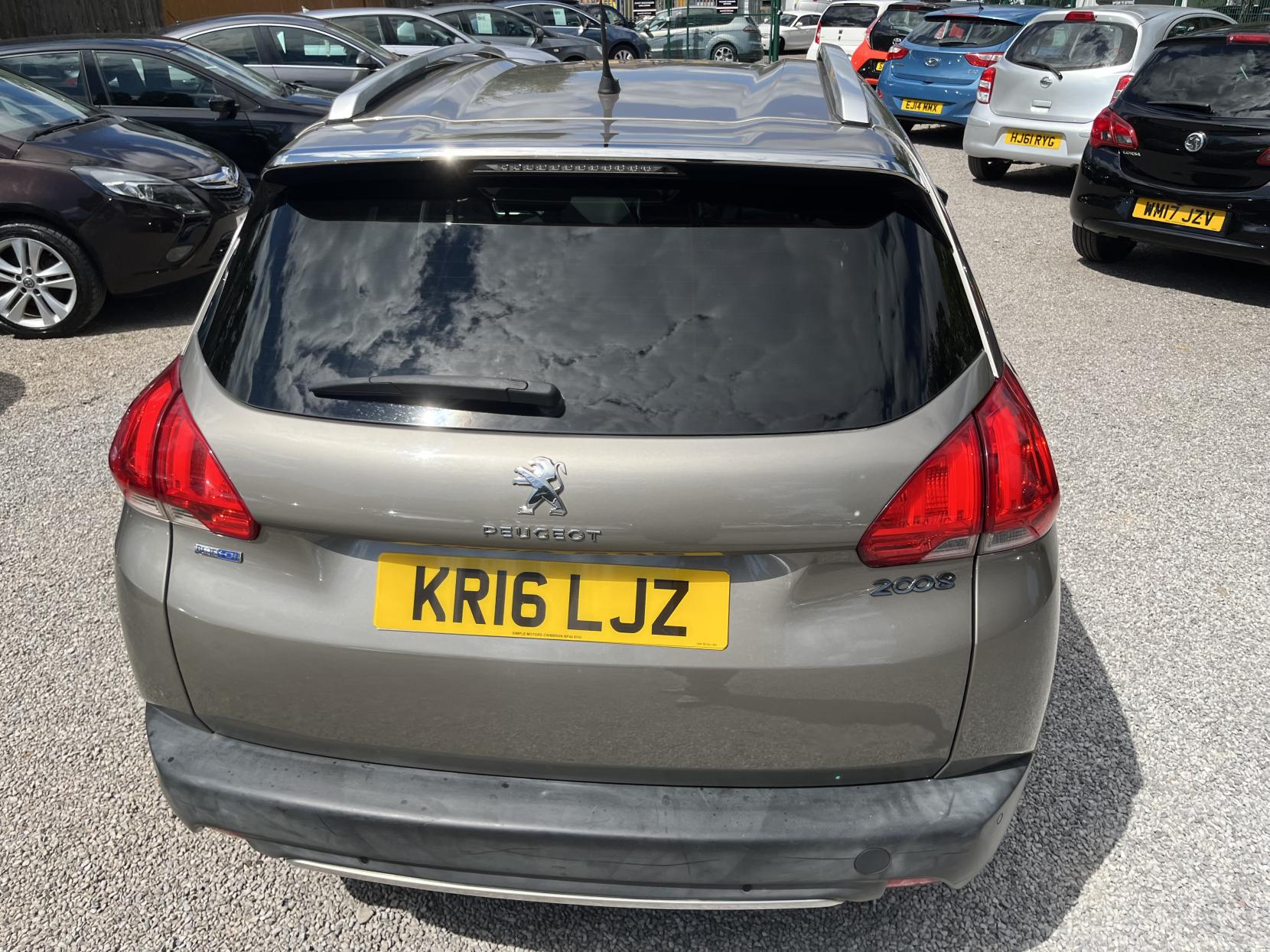 2016 00 PEUGEOT 2008
