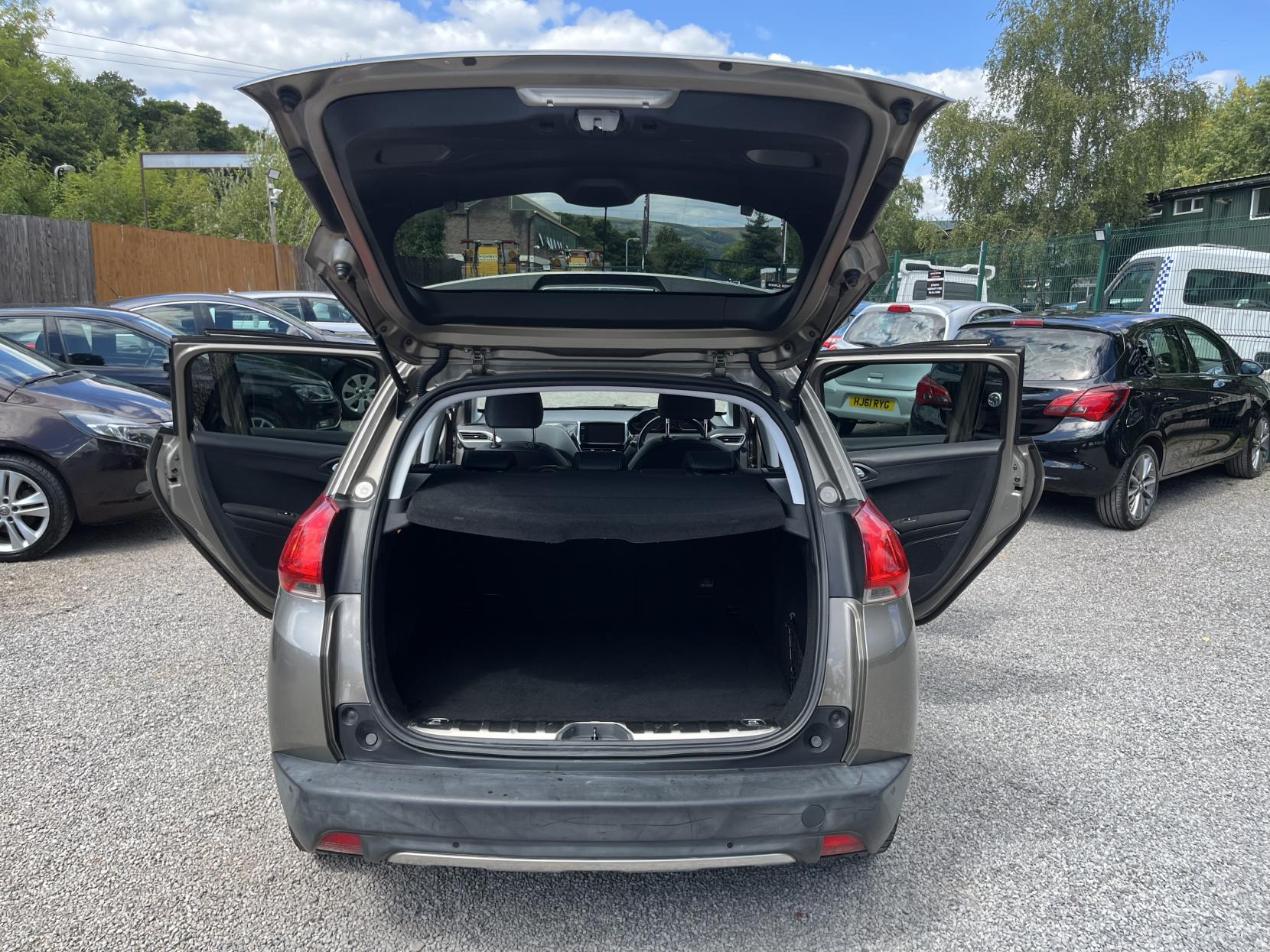 2016 00 PEUGEOT 2008