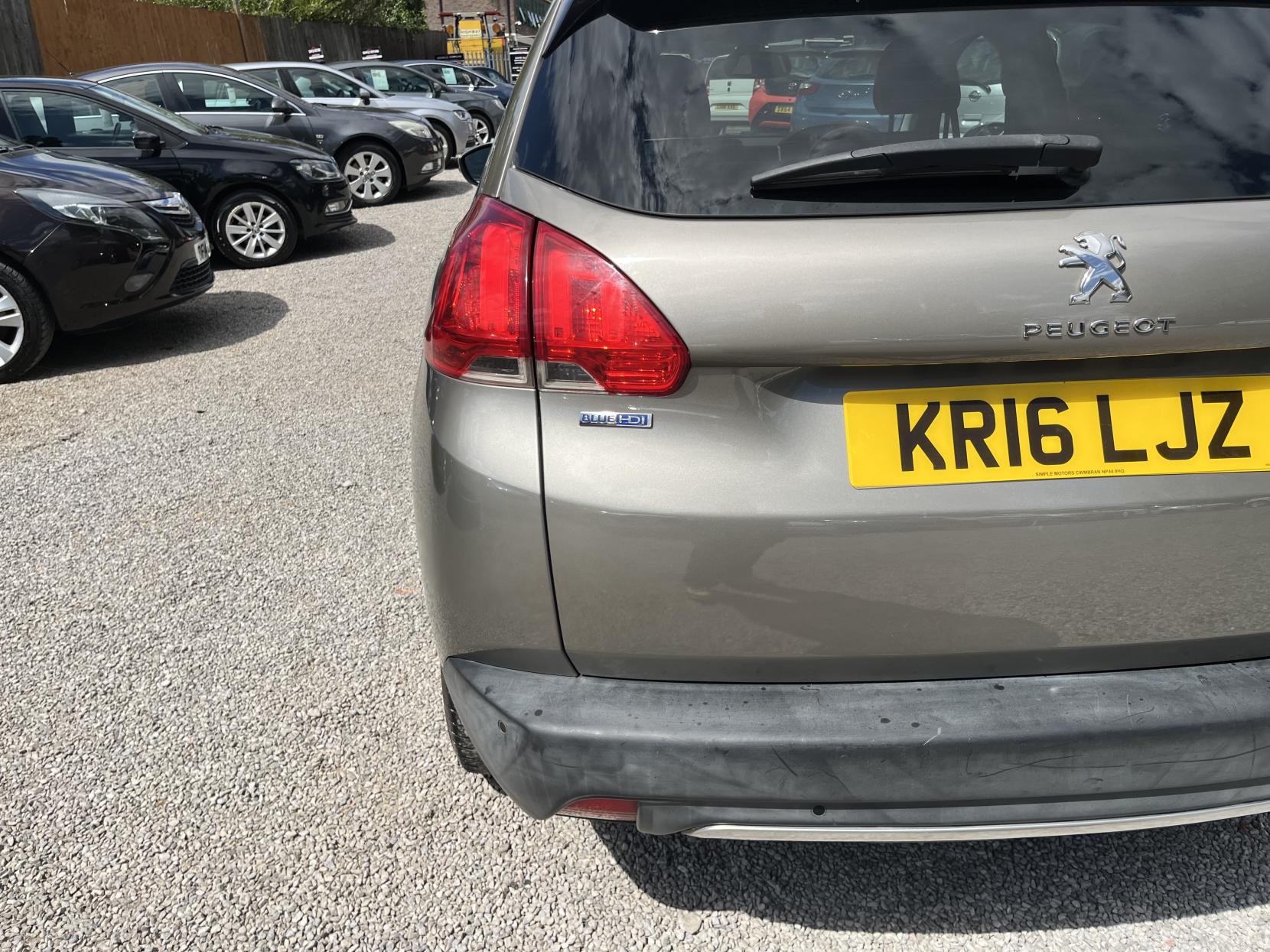 2016 00 PEUGEOT 2008