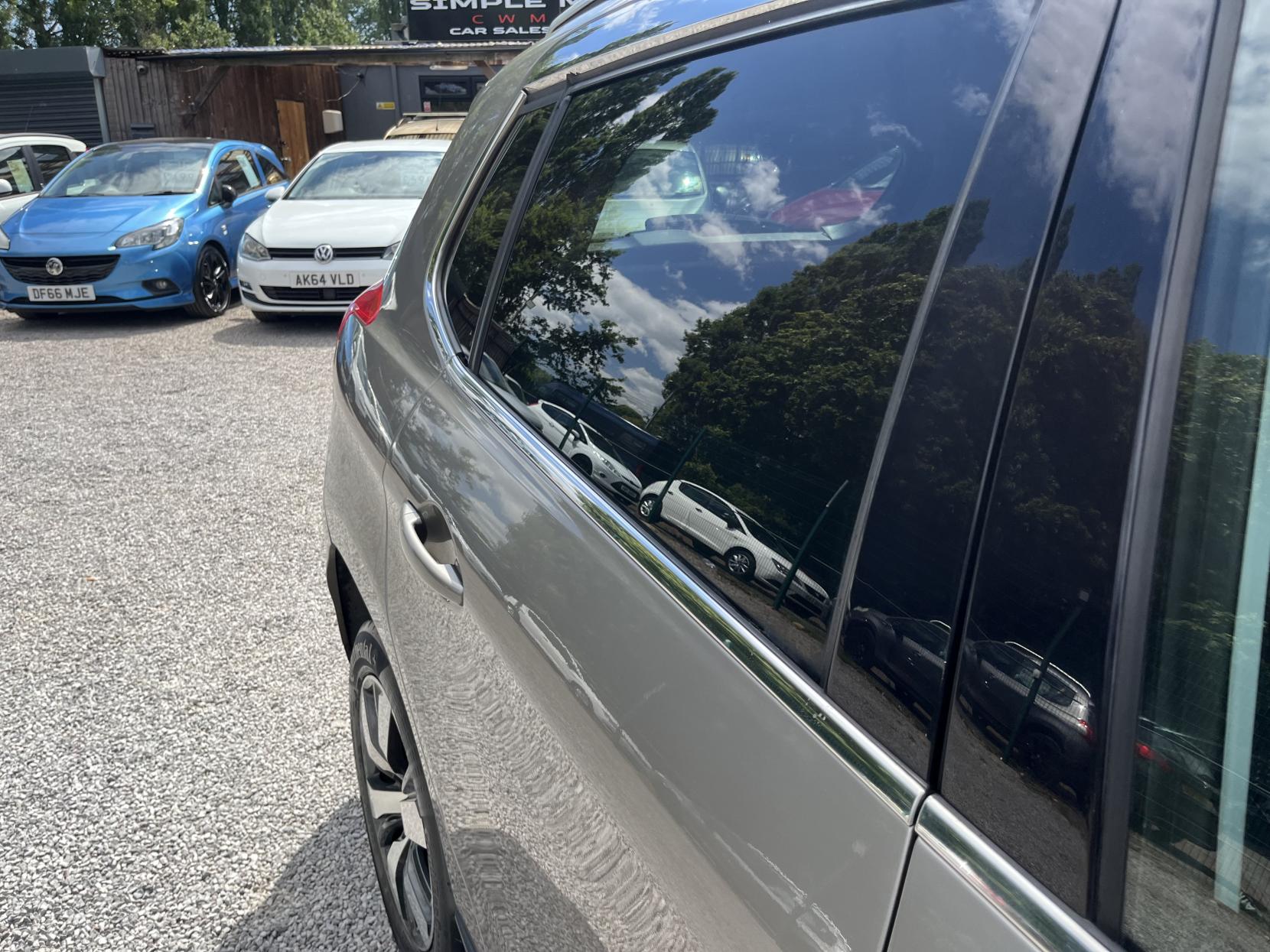 2016 00 PEUGEOT 2008