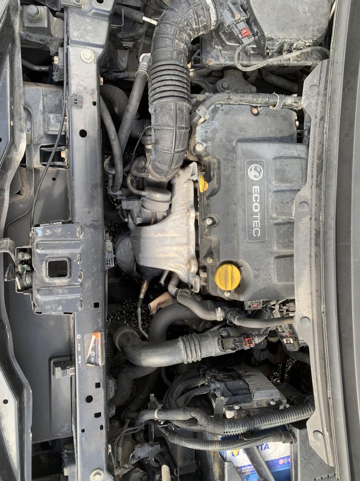 Vauxhall Zafira Tourer 1.4i Turbo Design MPV 5dr Petrol Manual Euro 6 (140 ps)