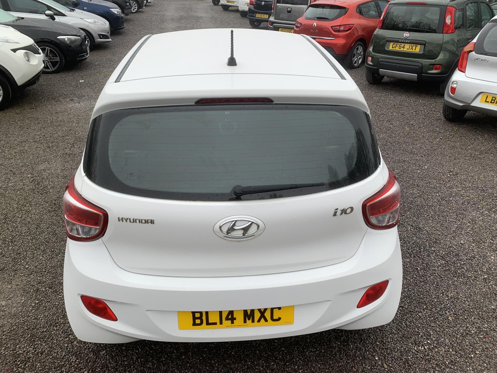 Hyundai i10 1.0 SE Hatchback 5dr Petrol Manual Euro 5 (66 ps)