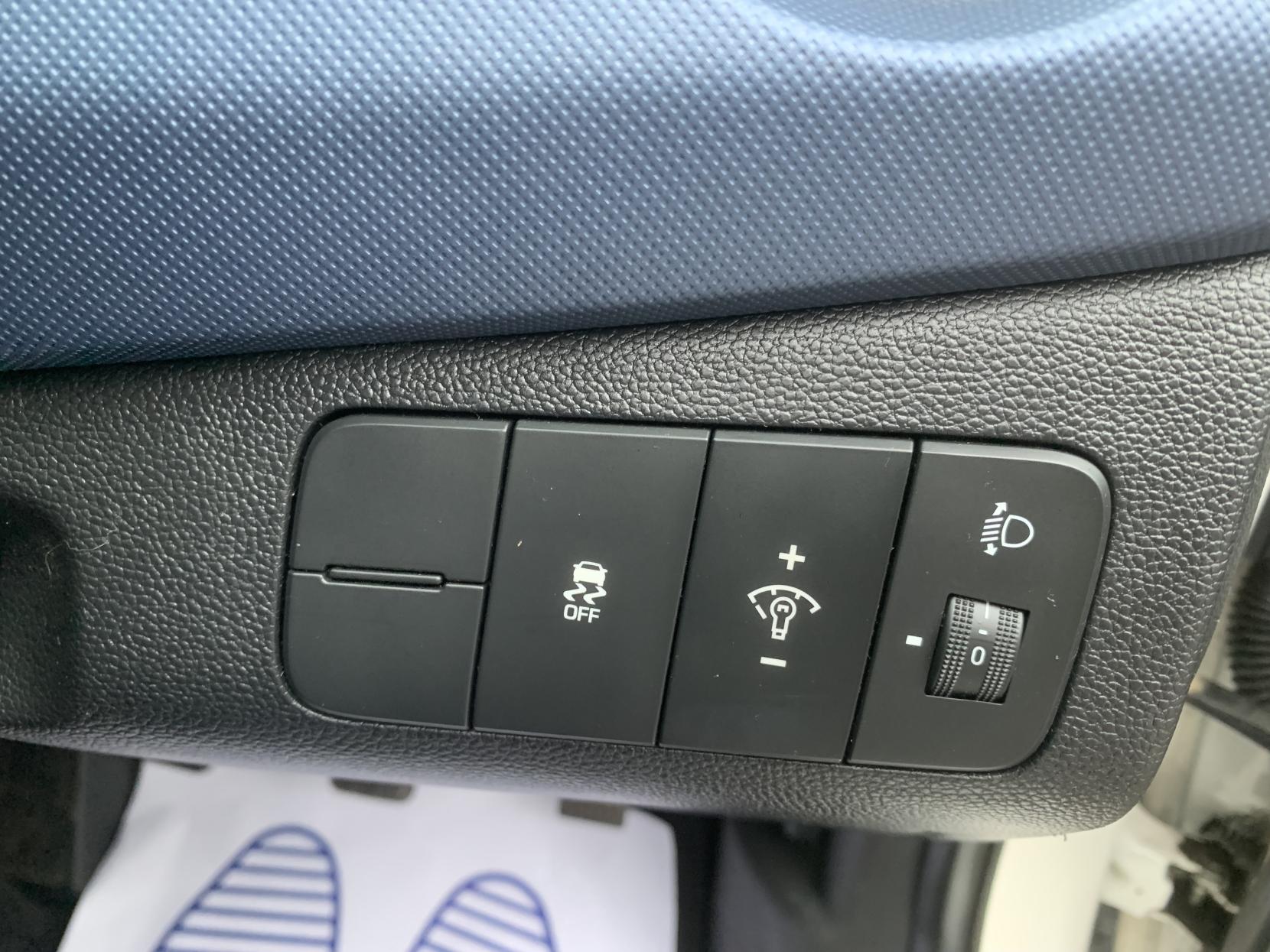 Hyundai i10 1.0 SE Hatchback 5dr Petrol Manual Euro 5 (66 ps)