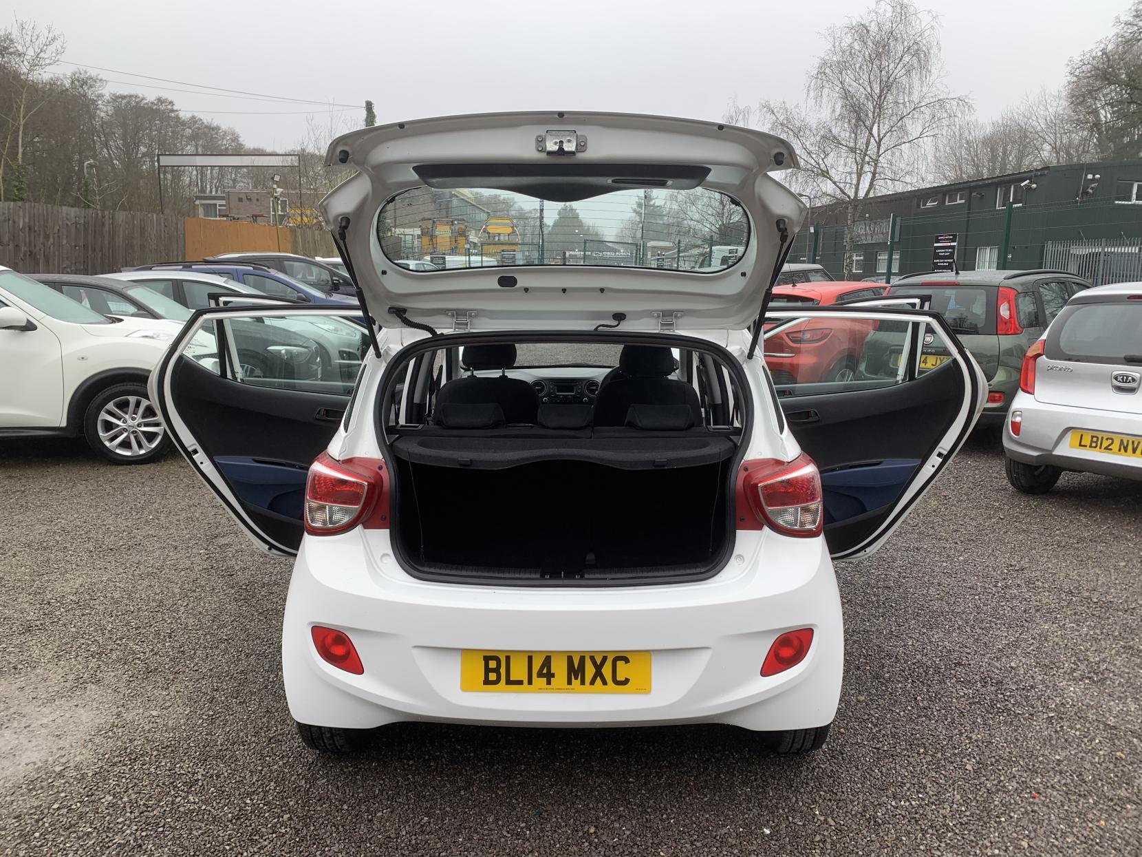 Hyundai i10 1.0 SE Hatchback 5dr Petrol Manual Euro 5 (66 ps)