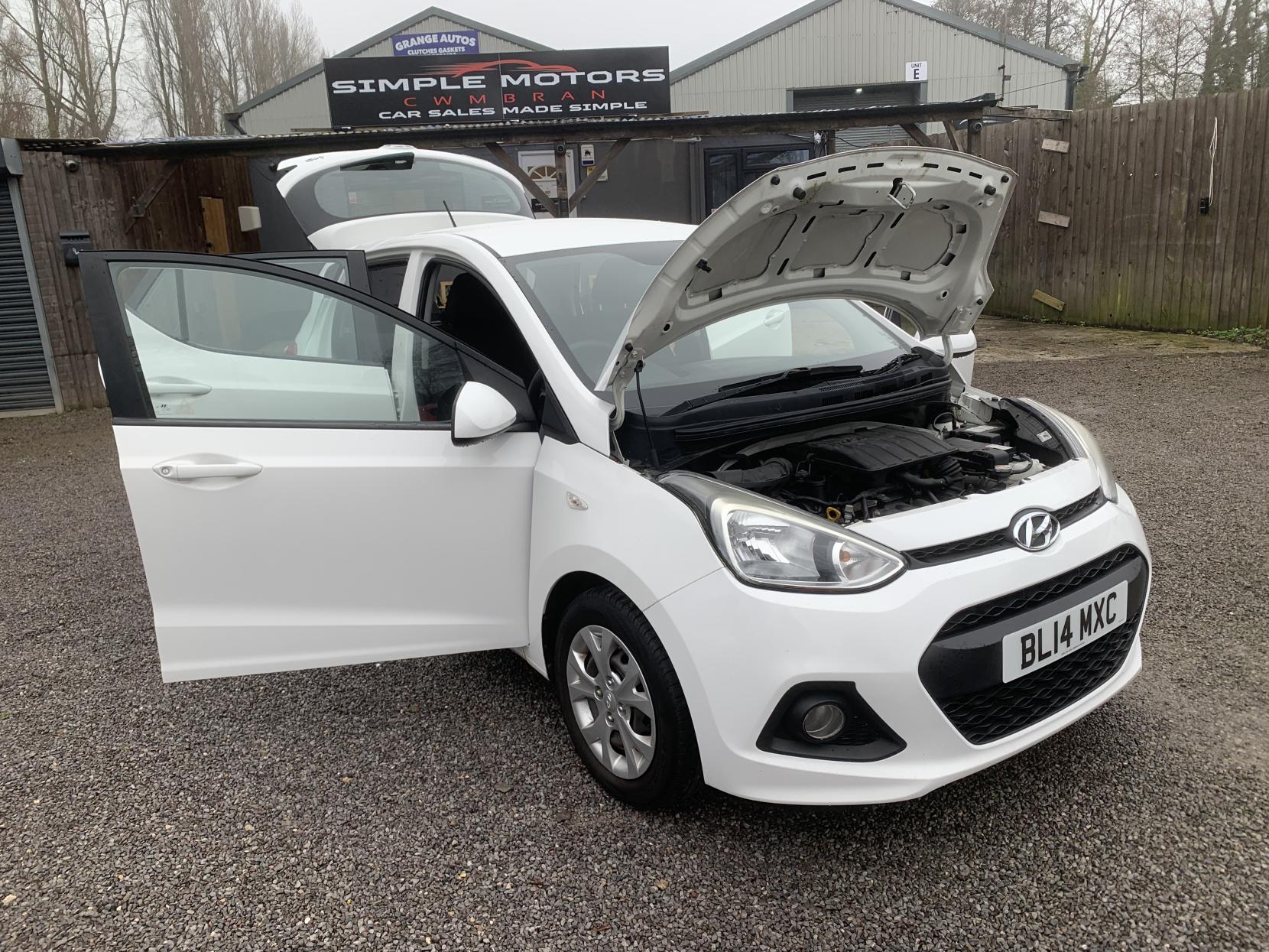 Hyundai i10 1.0 SE Hatchback 5dr Petrol Manual Euro 5 (66 ps)