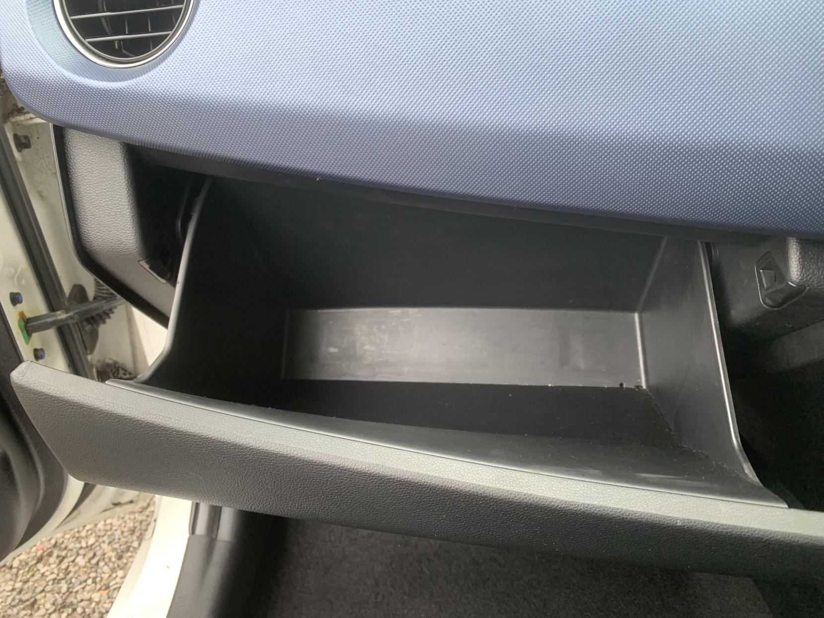 Hyundai i10 1.0 SE Hatchback 5dr Petrol Manual Euro 5 (66 ps)