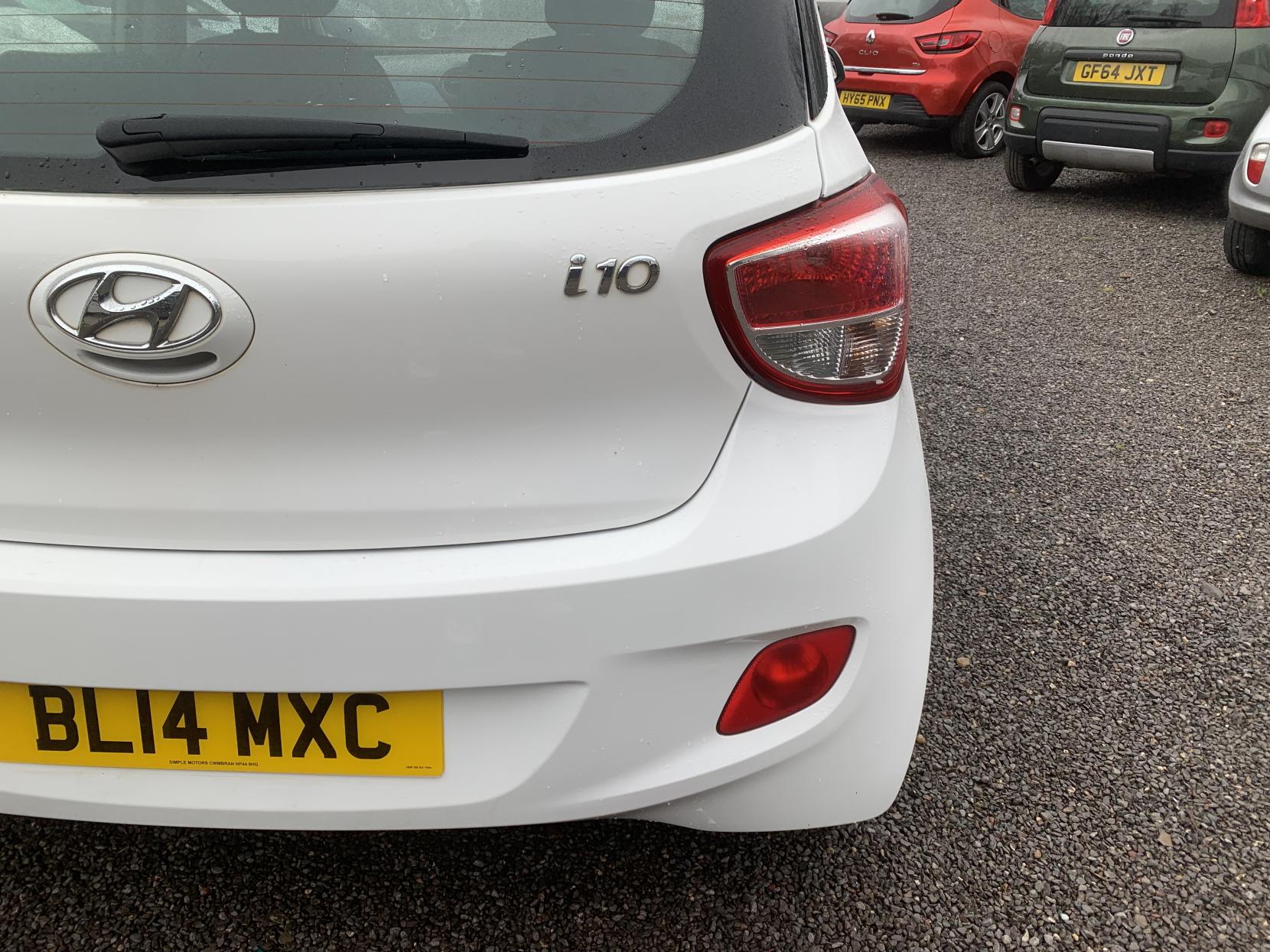 Hyundai i10 1.0 SE Hatchback 5dr Petrol Manual Euro 5 (66 ps)