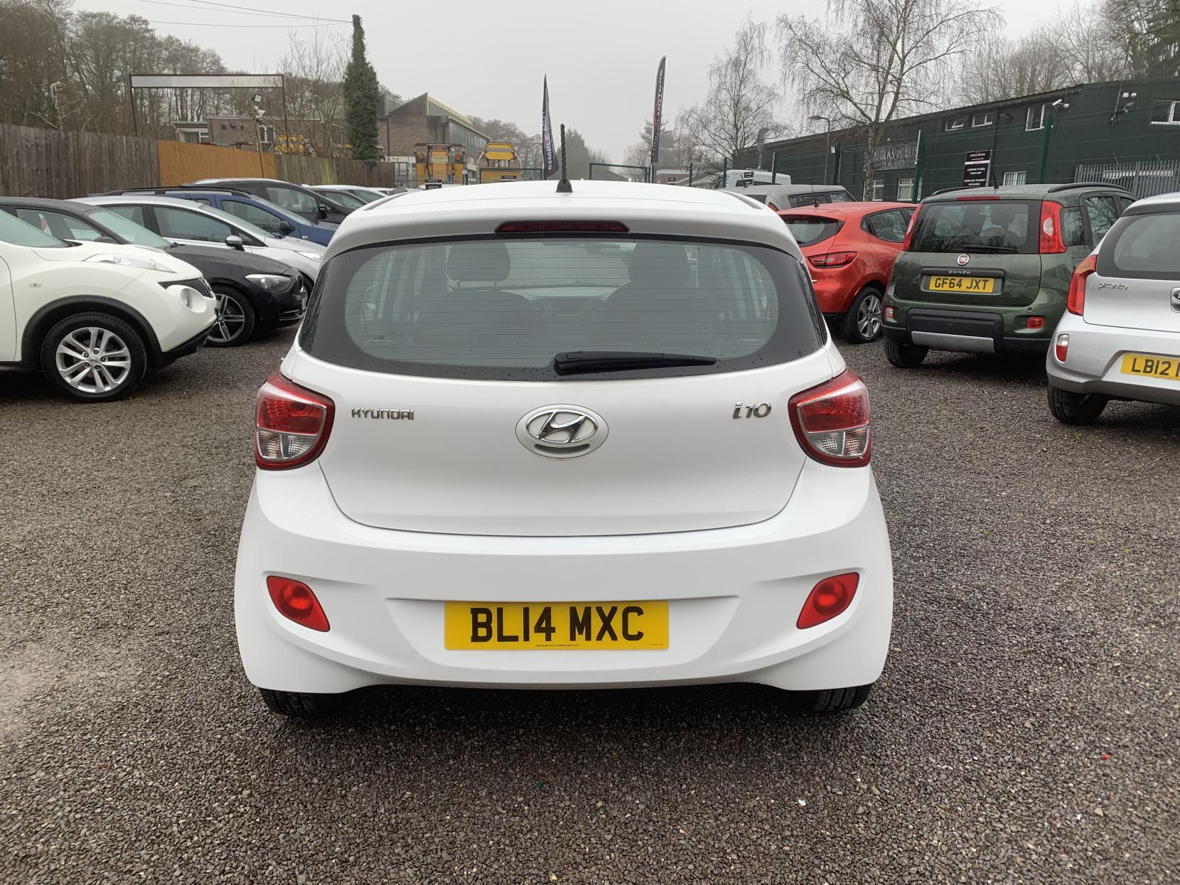 Hyundai i10 1.0 SE Hatchback 5dr Petrol Manual Euro 5 (66 ps)