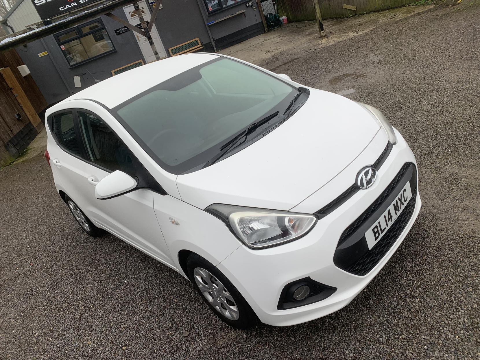 Hyundai i10 1.0 SE Hatchback 5dr Petrol Manual Euro 5 (66 ps)
