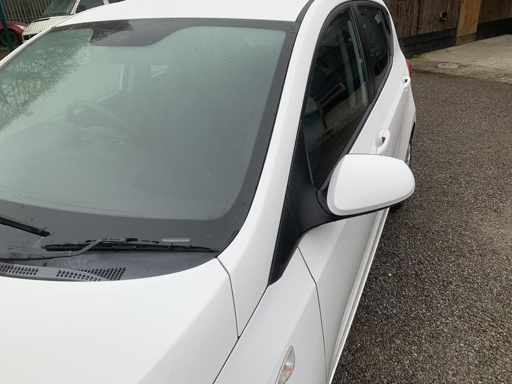 Hyundai i10 1.0 SE Hatchback 5dr Petrol Manual Euro 5 (66 ps)