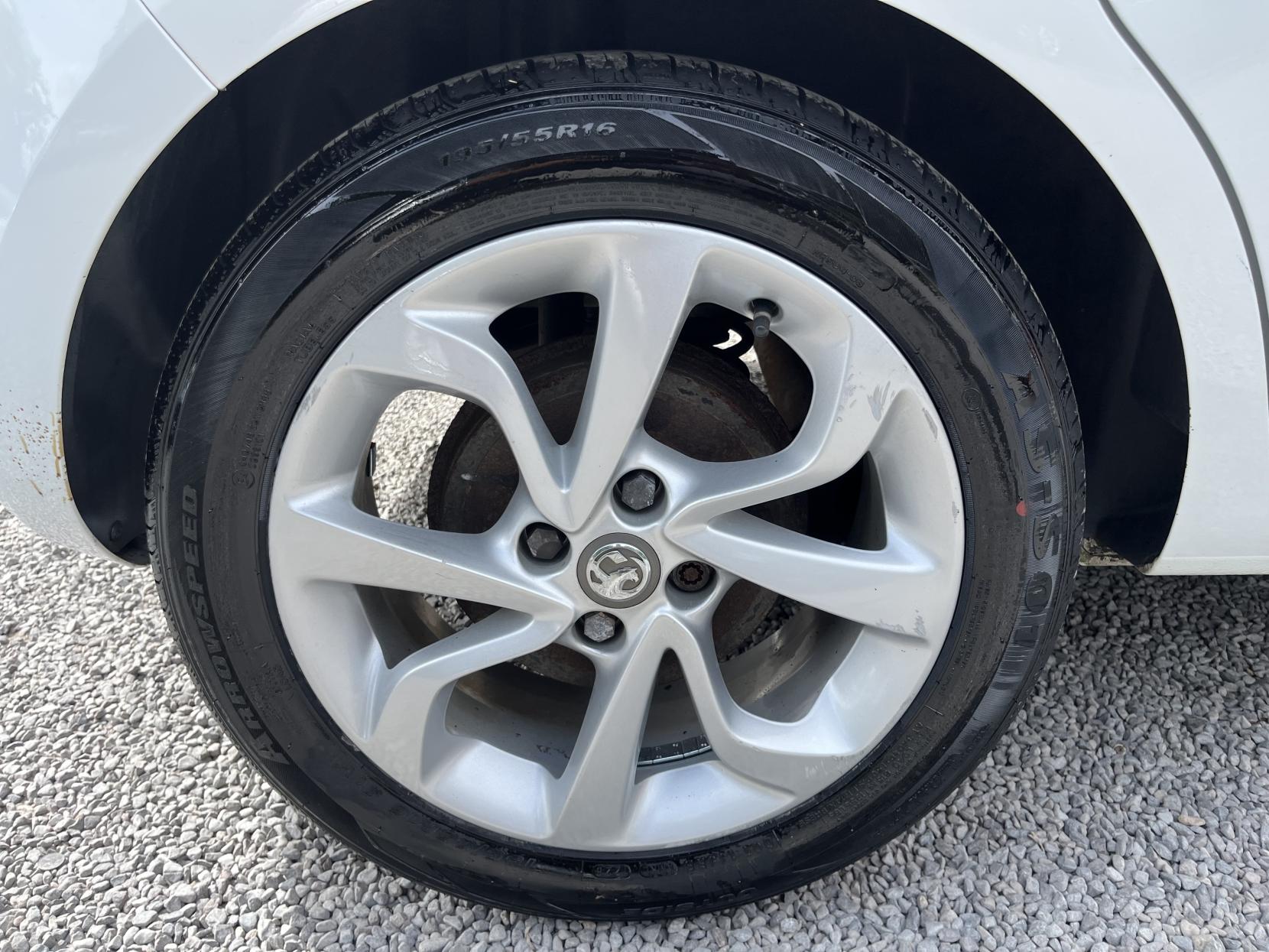 2015 00 VAUXHALL CORSA