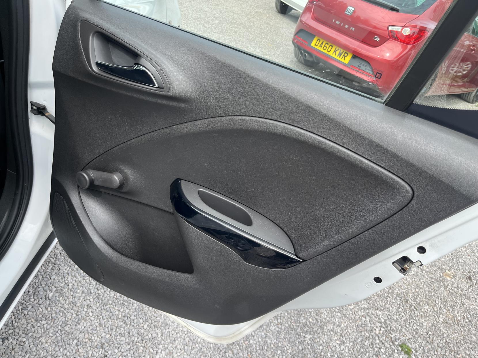 2015 00 VAUXHALL CORSA