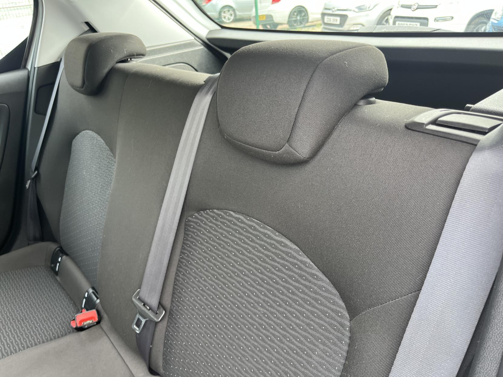 2015 00 VAUXHALL CORSA