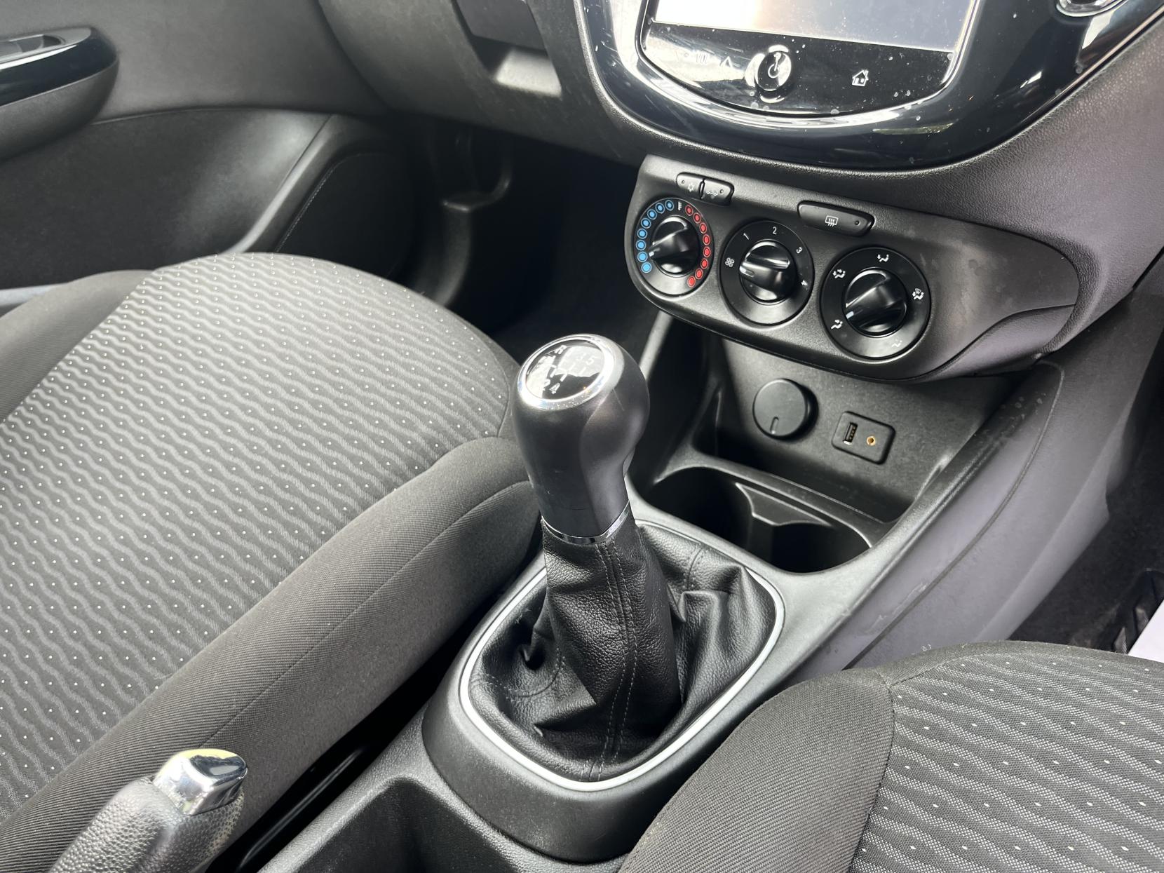 2015 00 VAUXHALL CORSA
