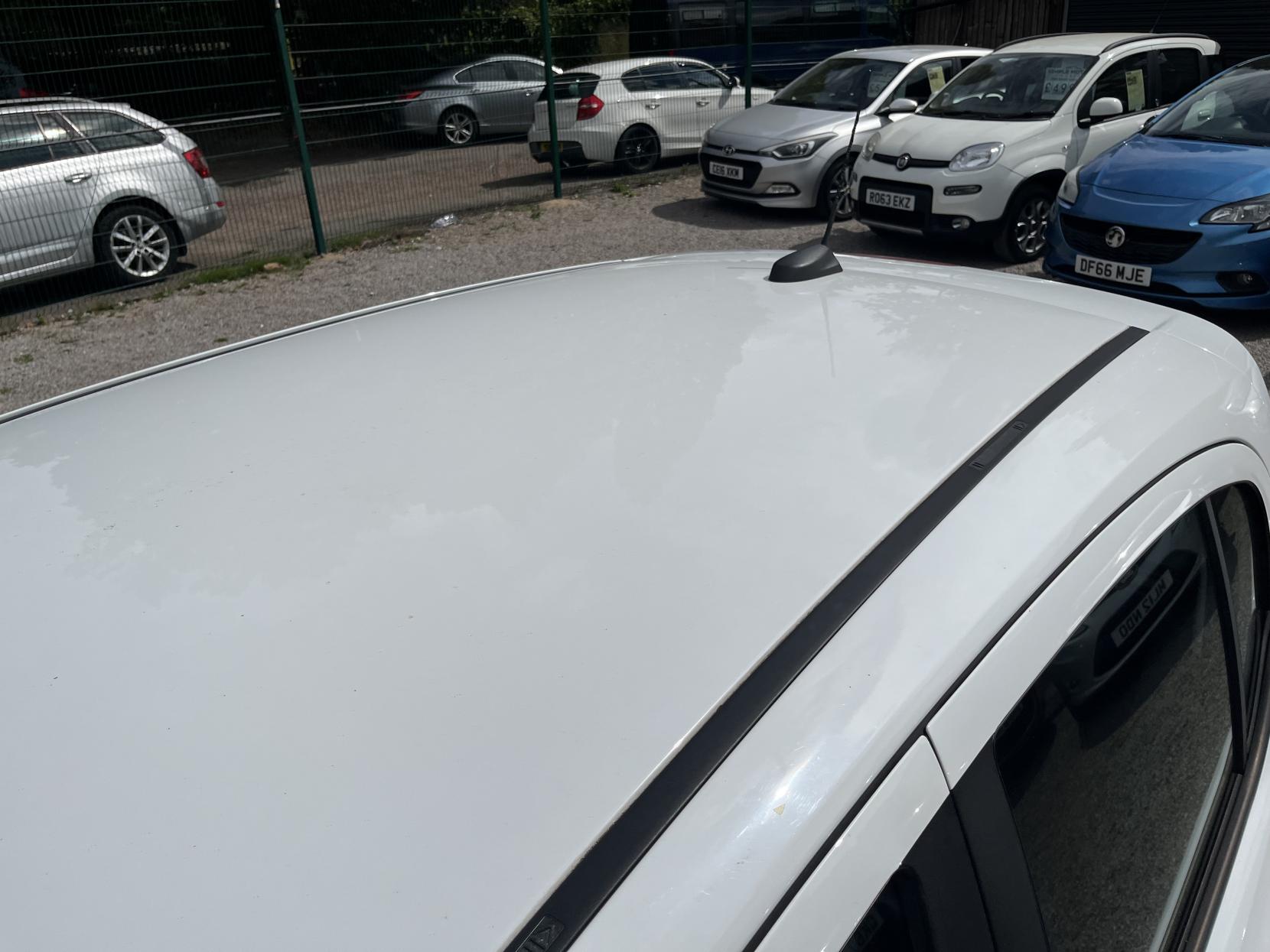 2015 00 VAUXHALL CORSA
