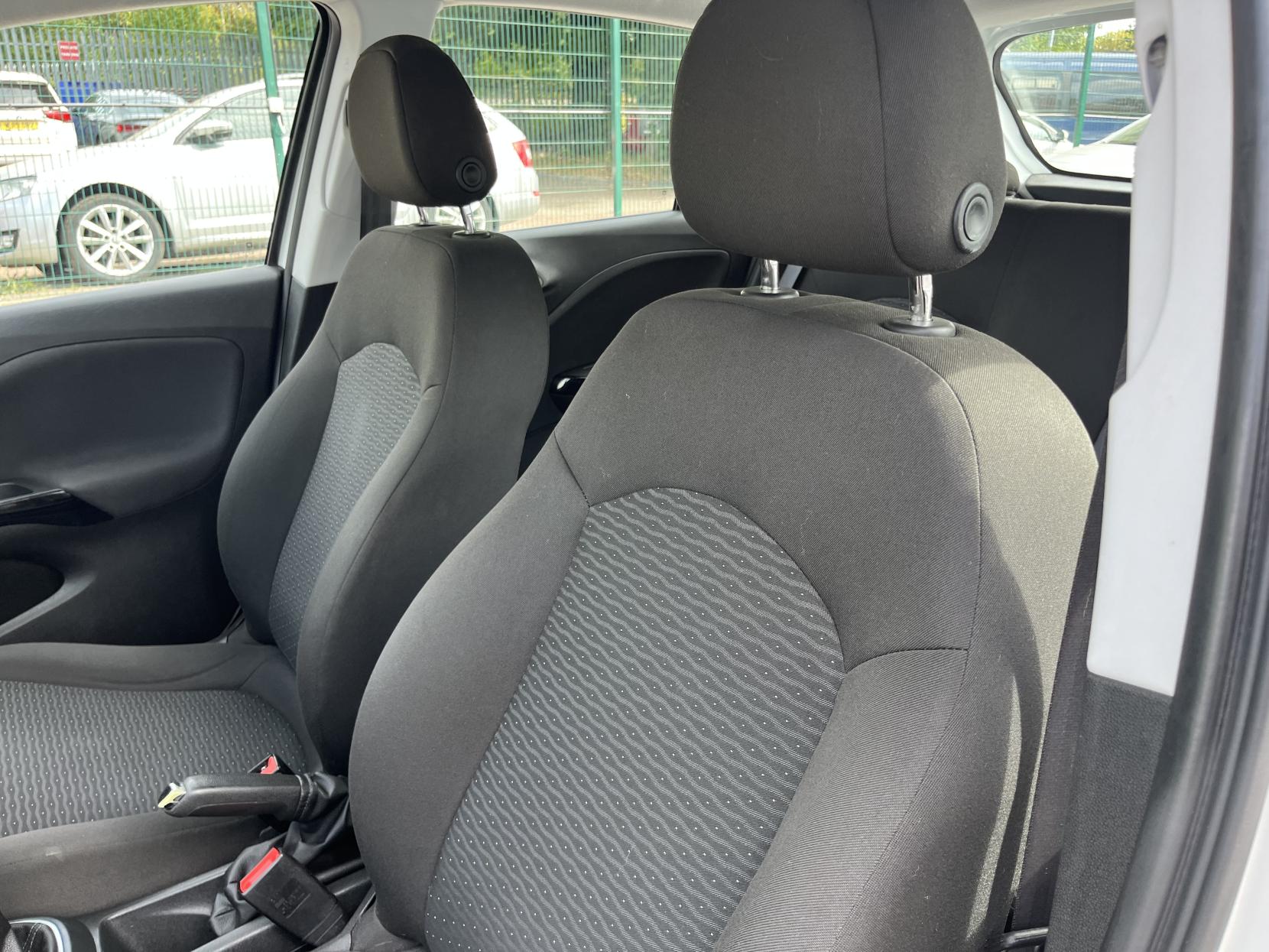 2015 00 VAUXHALL CORSA
