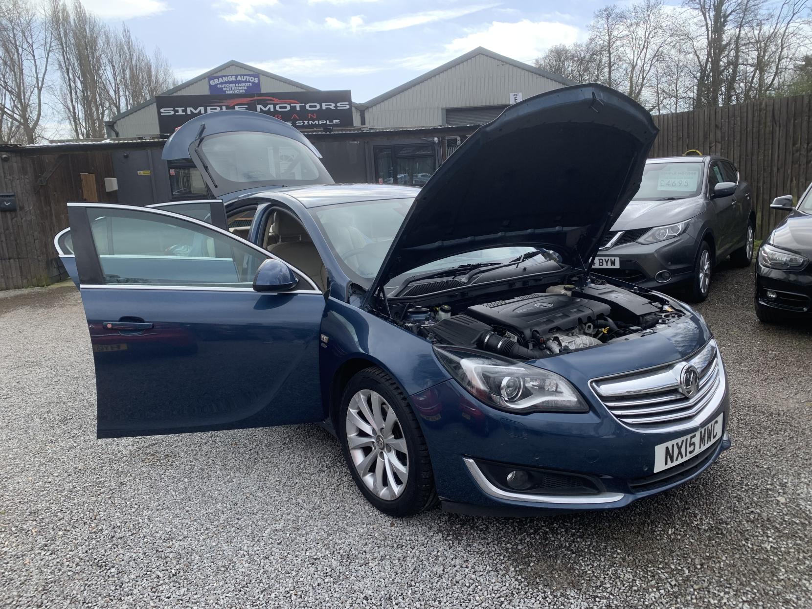 Vauxhall Insignia 2.0 CDTi Elite Nav Hatchback 5dr Diesel Auto Euro 5 (163 ps)