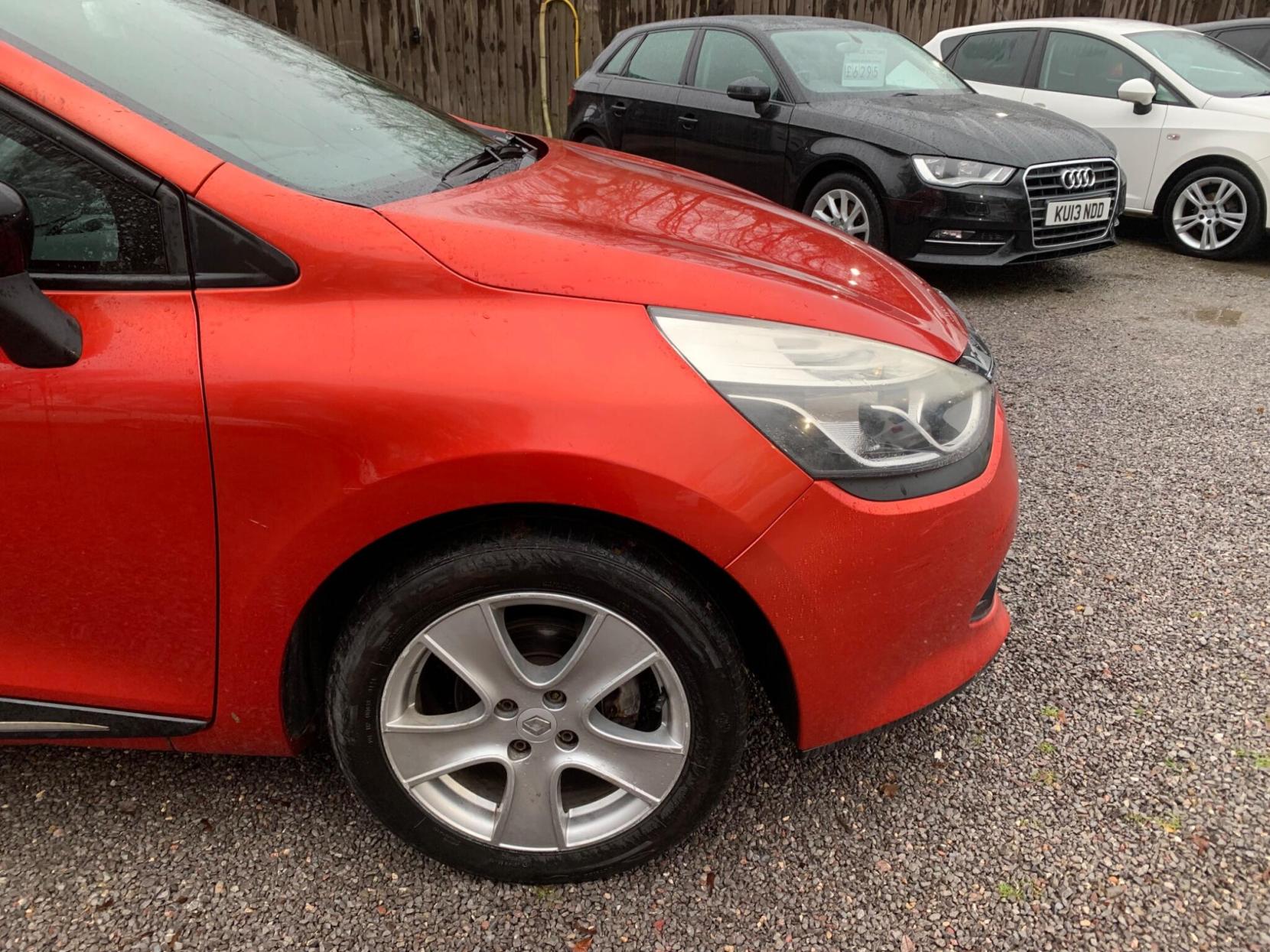 Renault Clio 0.9 TCe Dynamique Nav Euro 6 (s/s) 5dr