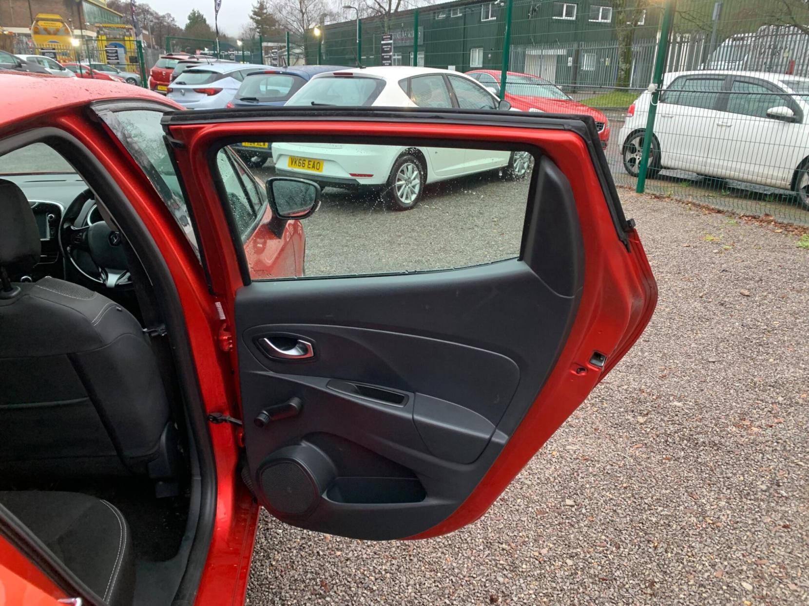 Renault Clio 0.9 TCe Dynamique Nav Euro 6 (s/s) 5dr