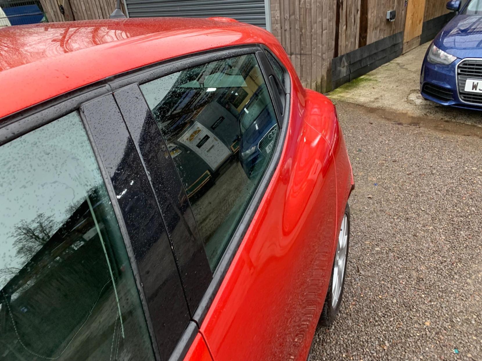 Renault Clio 0.9 TCe Dynamique Nav Euro 6 (s/s) 5dr