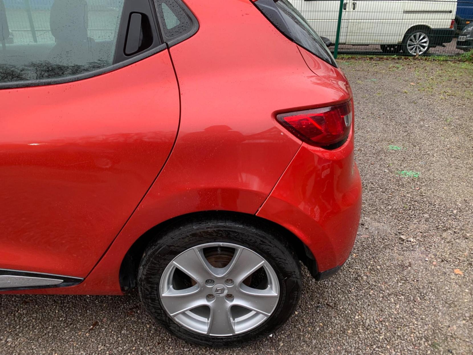 Renault Clio 0.9 TCe Dynamique Nav Euro 6 (s/s) 5dr