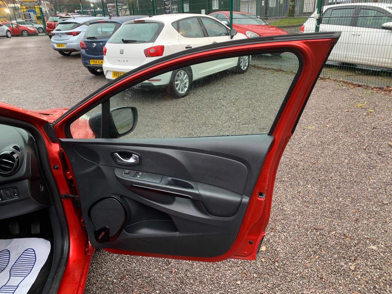 Renault Clio 0.9 TCe Dynamique Nav Euro 6 (s/s) 5dr