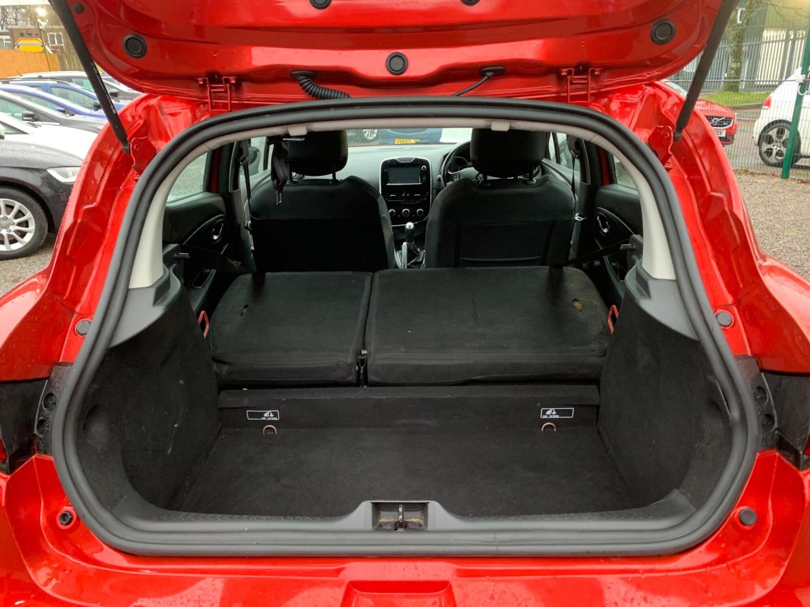 Renault Clio 0.9 TCe Dynamique Nav Euro 6 (s/s) 5dr