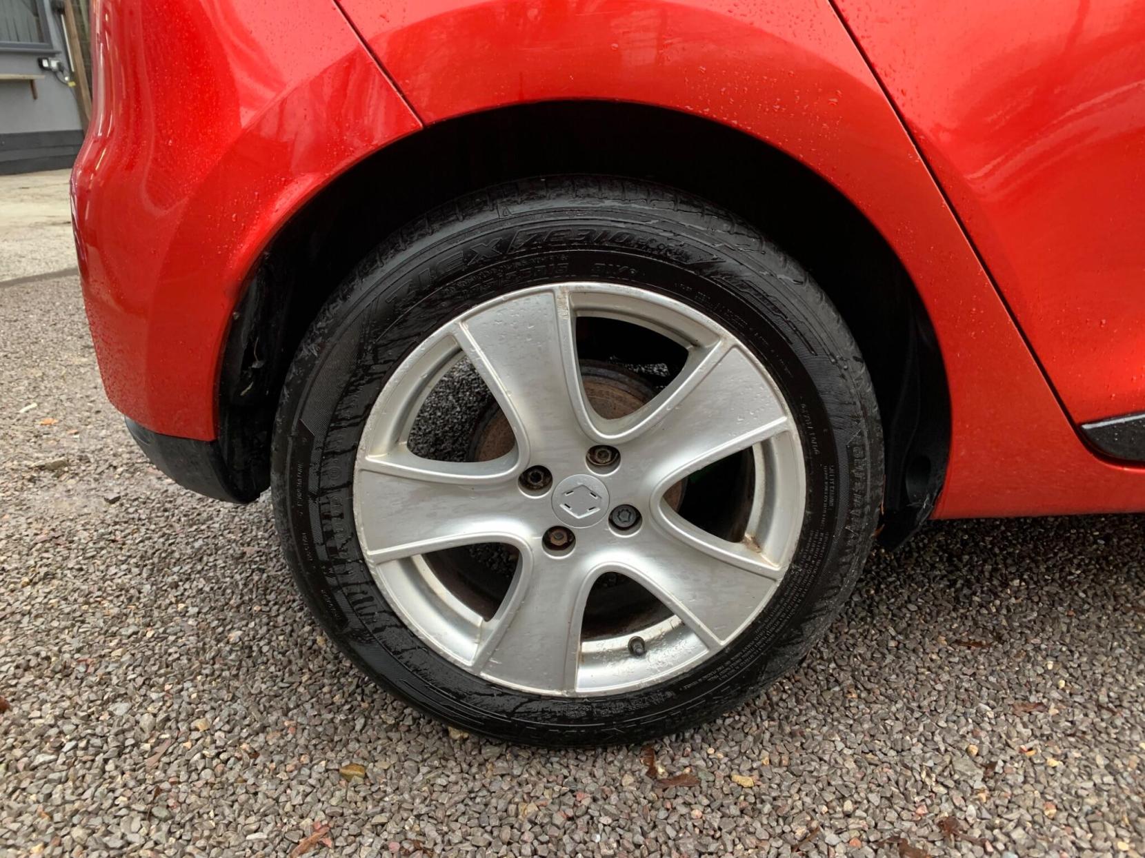 Renault Clio 0.9 TCe Dynamique Nav Euro 6 (s/s) 5dr