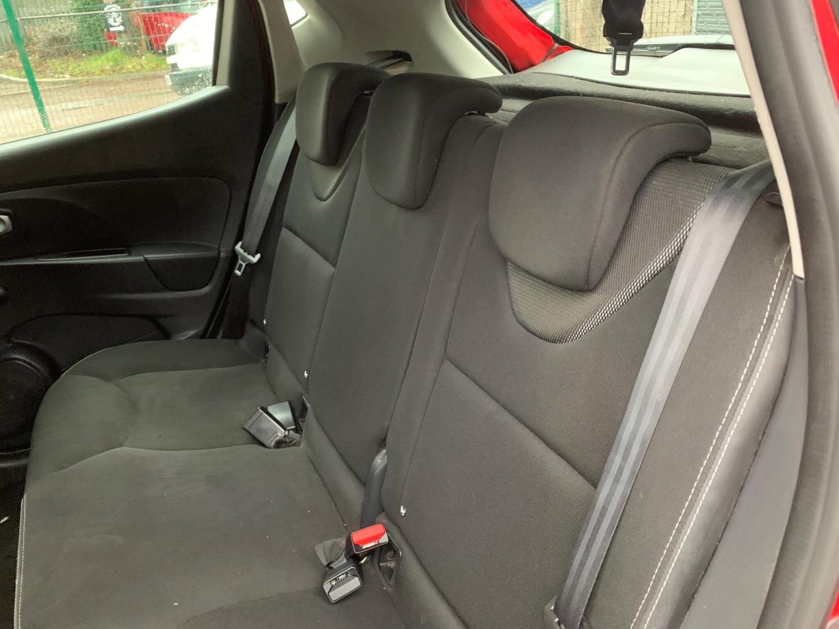 Renault Clio 0.9 TCe Dynamique Nav Euro 6 (s/s) 5dr