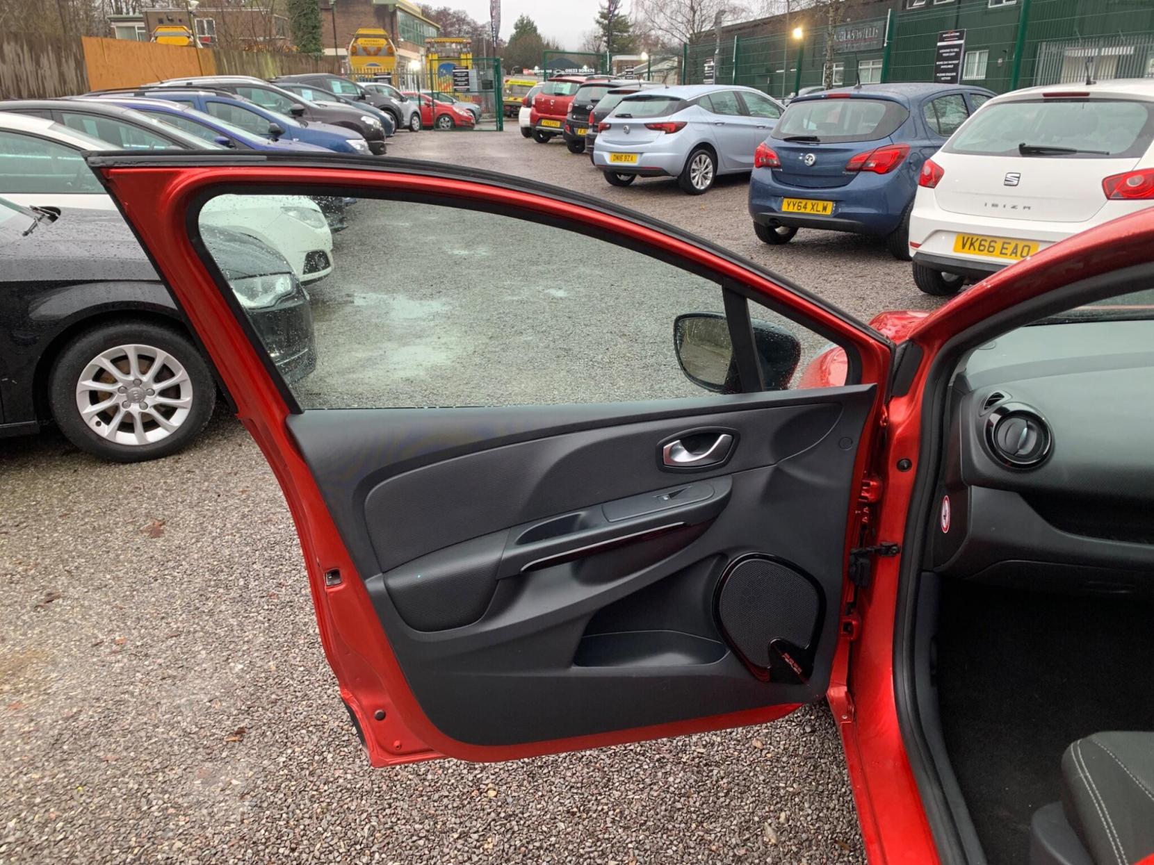 Renault Clio 0.9 TCe Dynamique Nav Euro 6 (s/s) 5dr