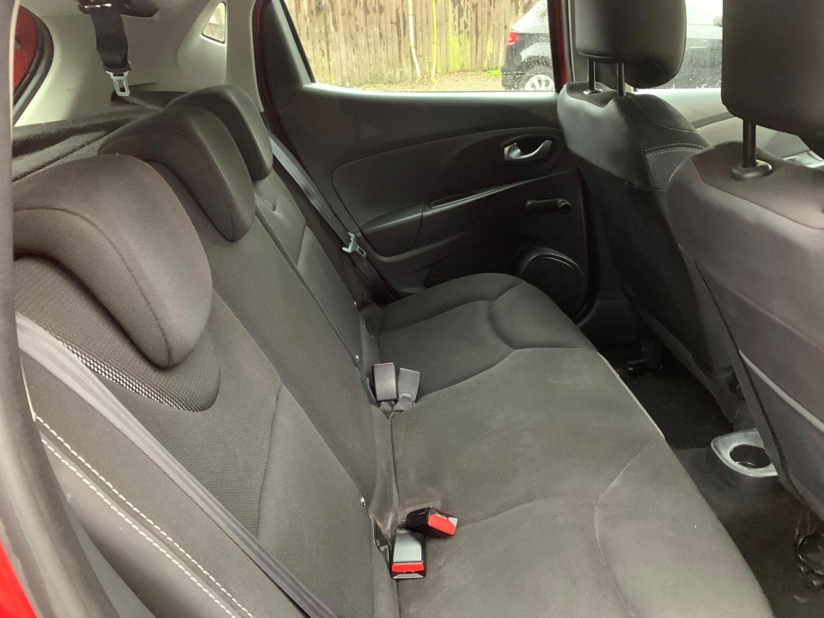 Renault Clio 0.9 TCe Dynamique Nav Euro 6 (s/s) 5dr