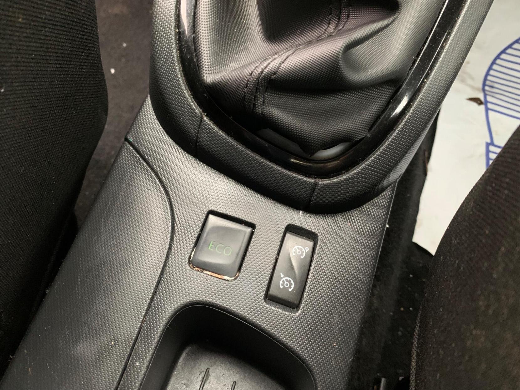 Renault Clio 0.9 TCe Dynamique Nav Euro 6 (s/s) 5dr