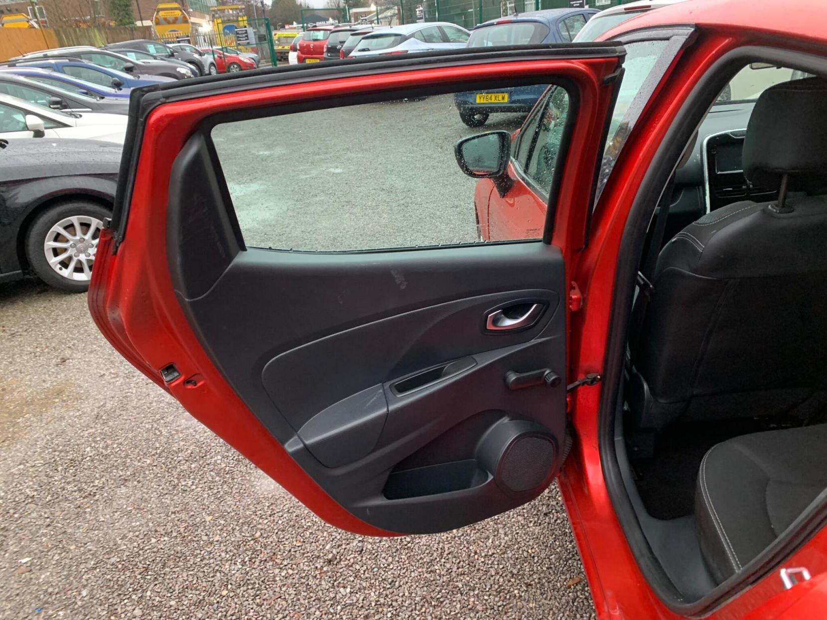 Renault Clio 0.9 TCe Dynamique Nav Euro 6 (s/s) 5dr