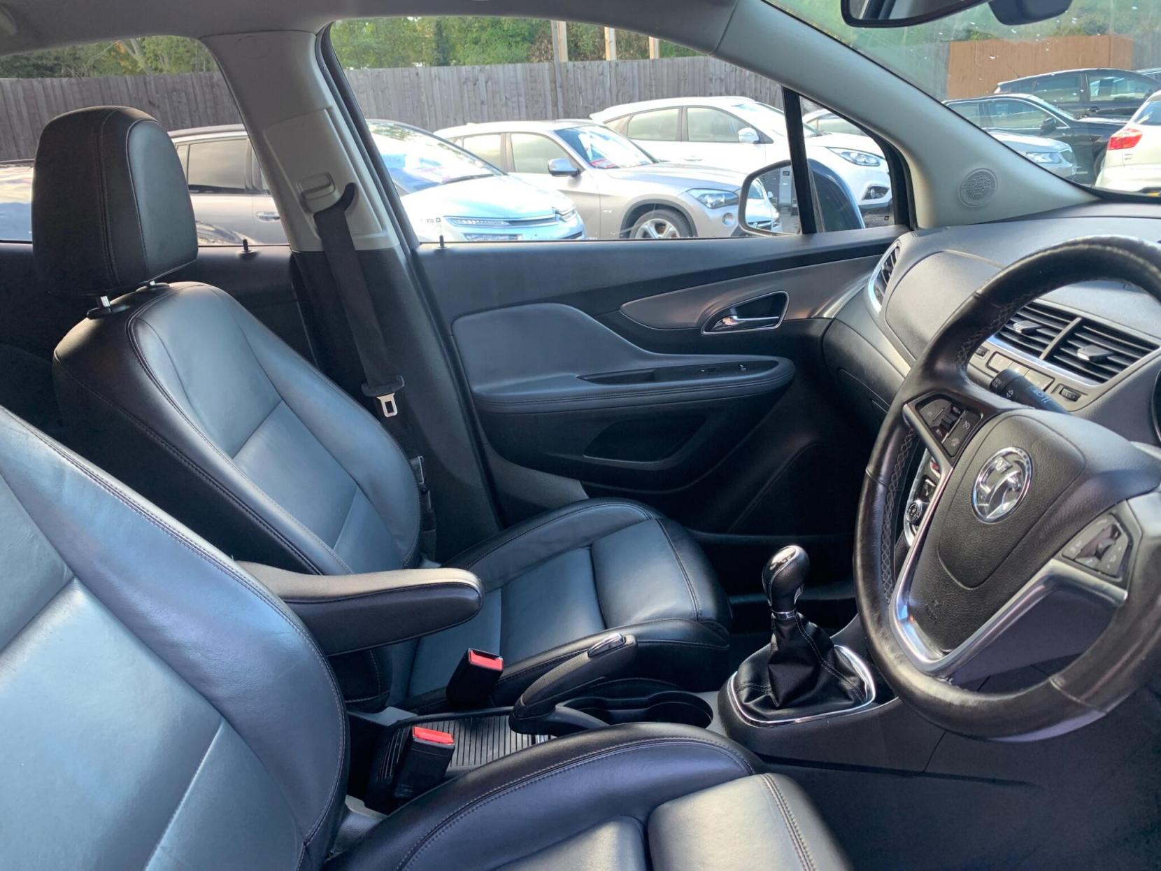 Vauxhall Mokka 1.6 SE 2WD Euro 5 (s/s) 5dr