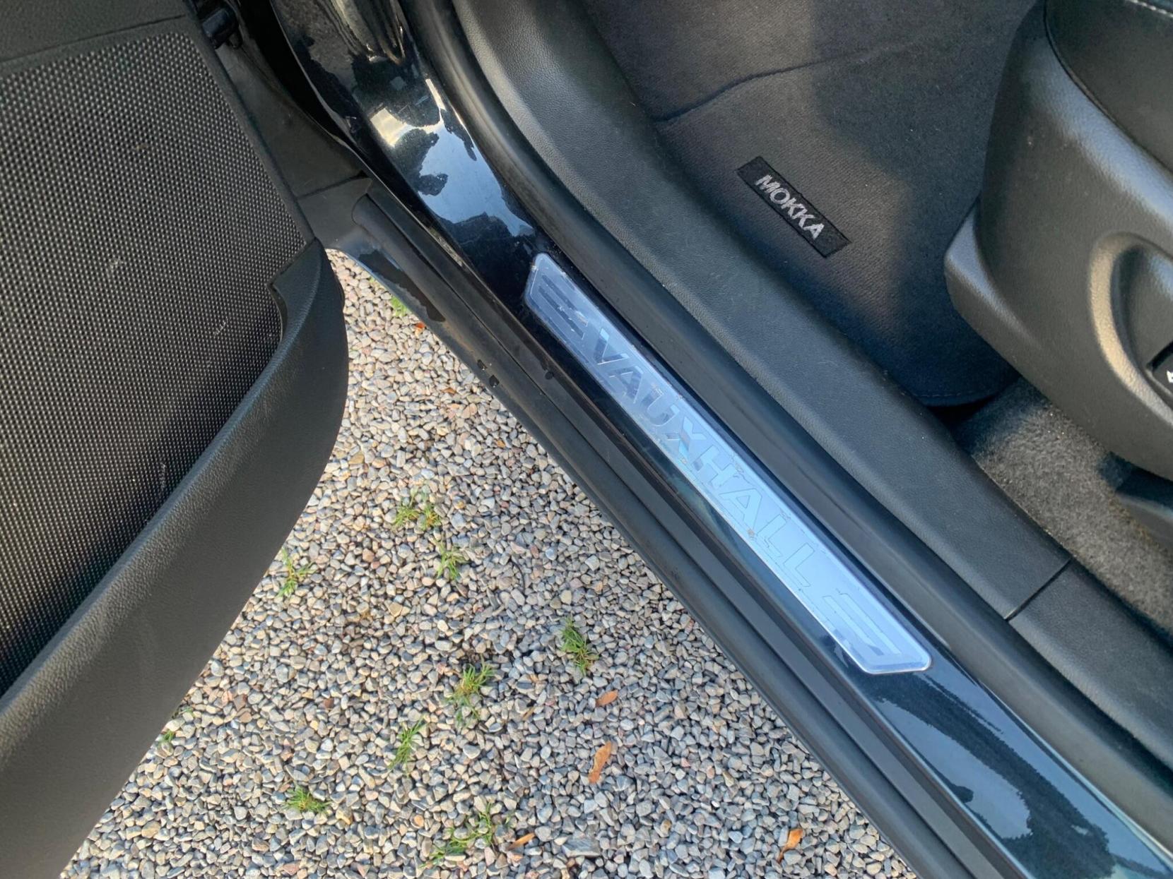 Vauxhall Mokka 1.6 SE 2WD Euro 5 (s/s) 5dr