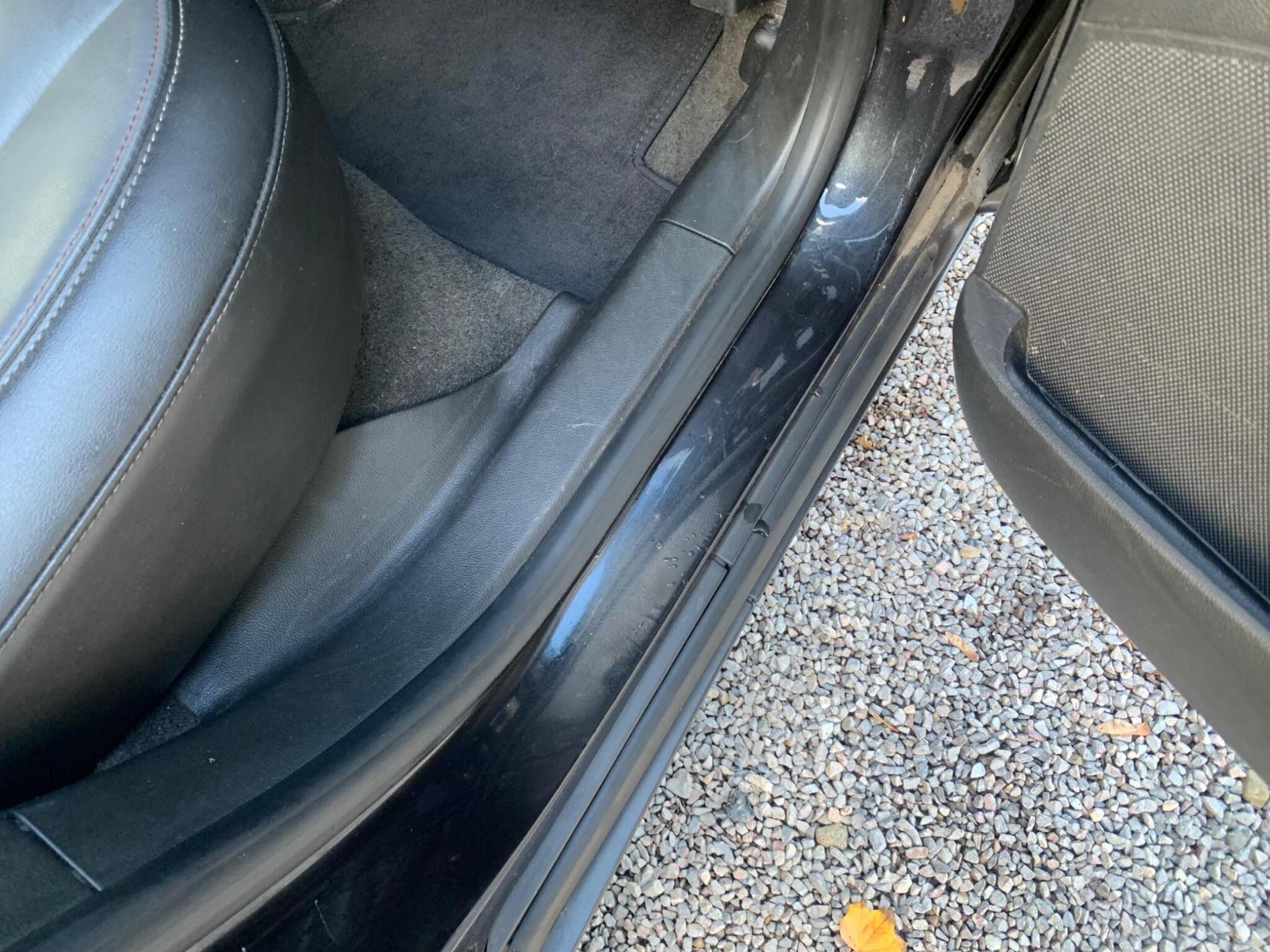 Vauxhall Mokka 1.6 SE 2WD Euro 5 (s/s) 5dr