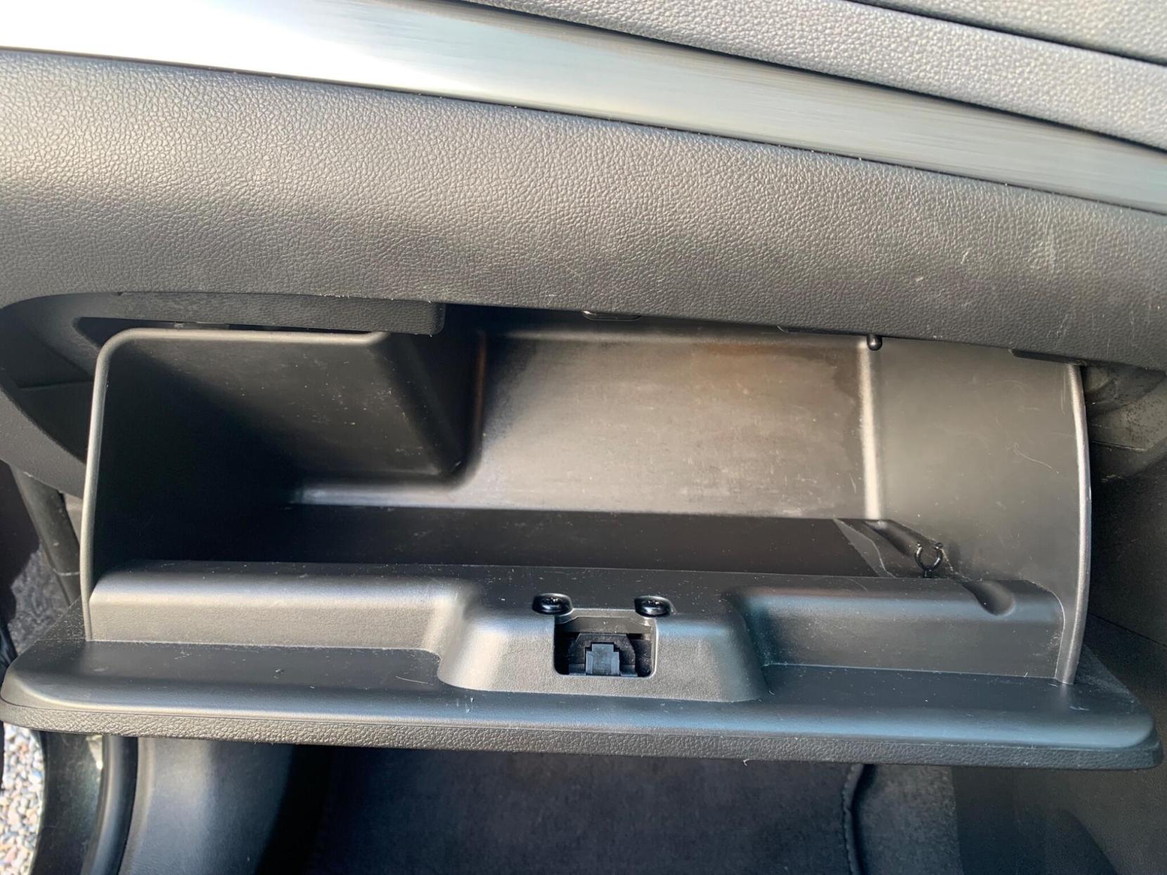 Vauxhall Mokka 1.6 SE 2WD Euro 5 (s/s) 5dr