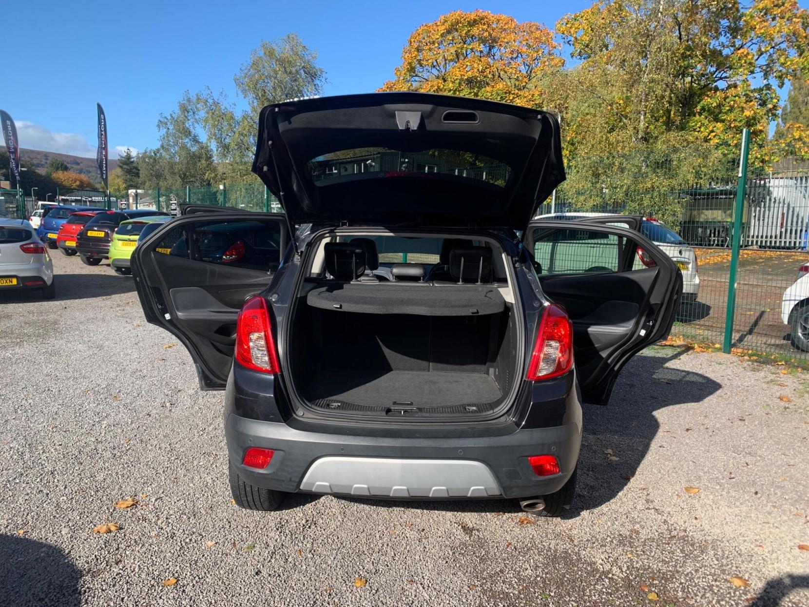 Vauxhall Mokka 1.6 SE 2WD Euro 5 (s/s) 5dr