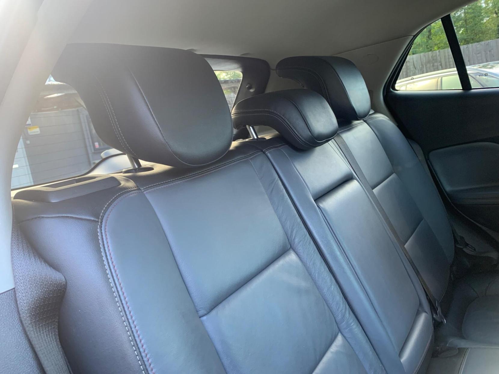 Vauxhall Mokka 1.6 SE 2WD Euro 5 (s/s) 5dr