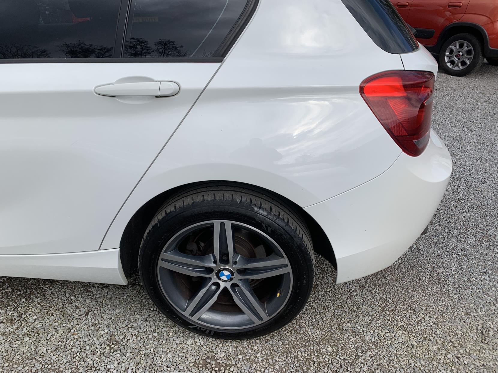 BMW 1 Series 2.0 116d Sport Hatchback 5dr Diesel Manual Euro 5 (s/s) (116 ps)