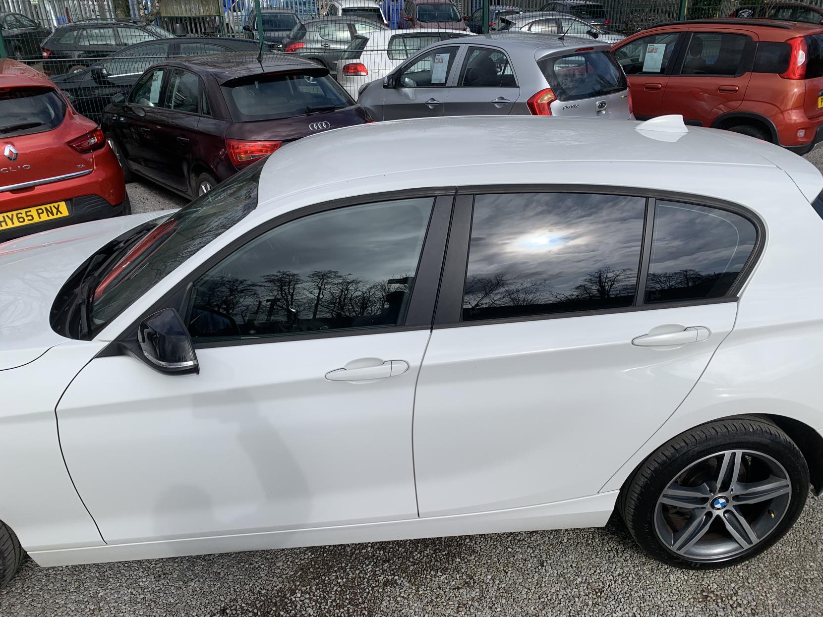BMW 1 Series 2.0 116d Sport Hatchback 5dr Diesel Manual Euro 5 (s/s) (116 ps)