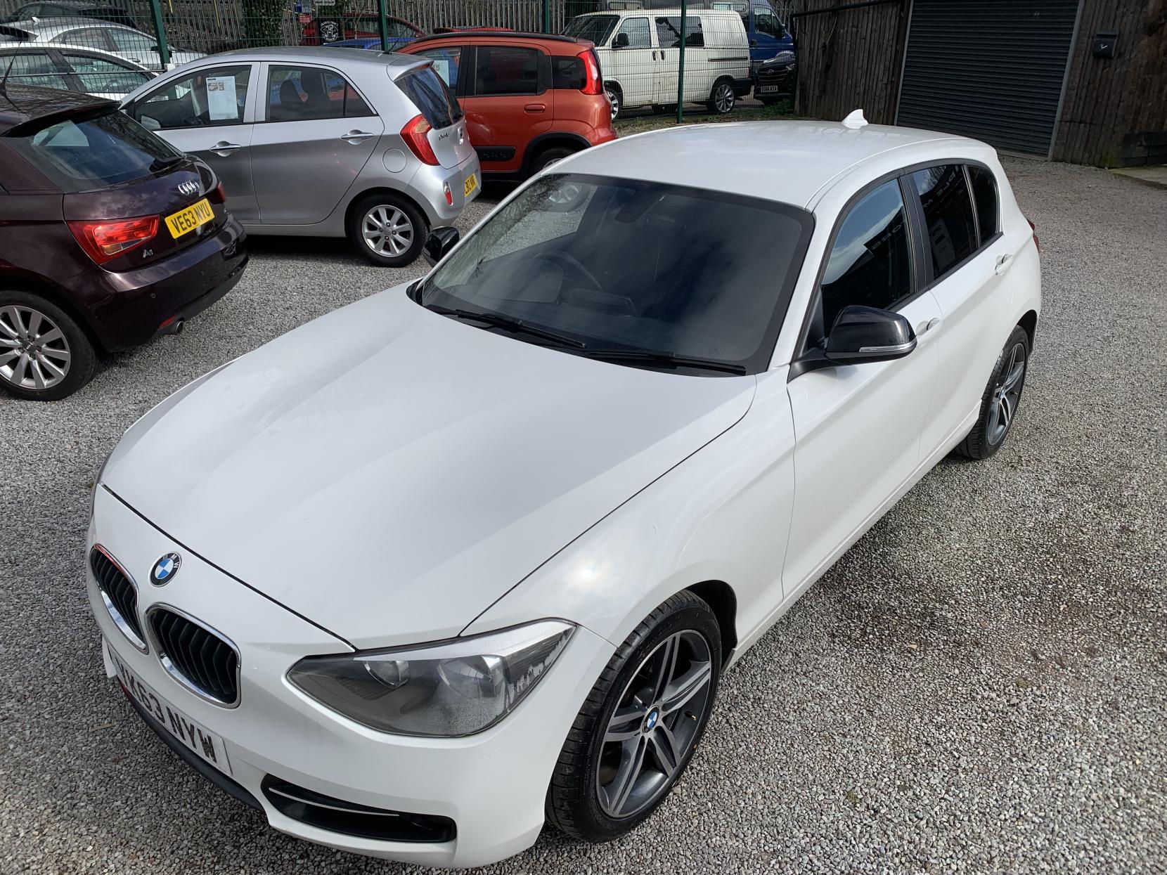 BMW 1 Series 2.0 116d Sport Hatchback 5dr Diesel Manual Euro 5 (s/s) (116 ps)