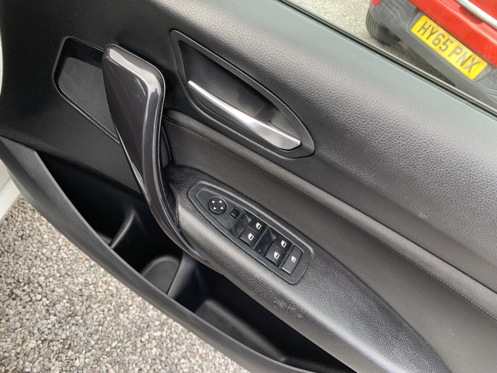 BMW 1 Series 2.0 116d Sport Hatchback 5dr Diesel Manual Euro 5 (s/s) (116 ps)